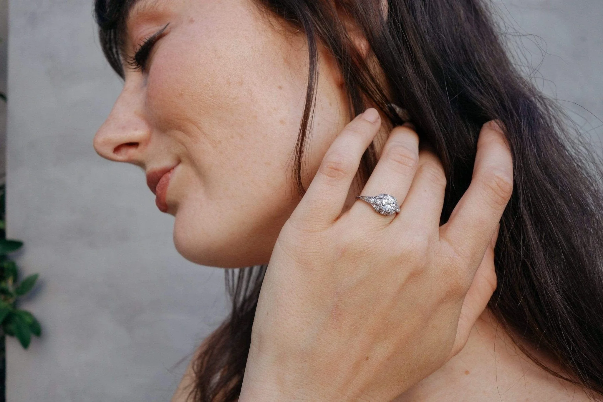 .60 CARAT ART DECO DIAMOND ENGAGEMENT RING - Image 6