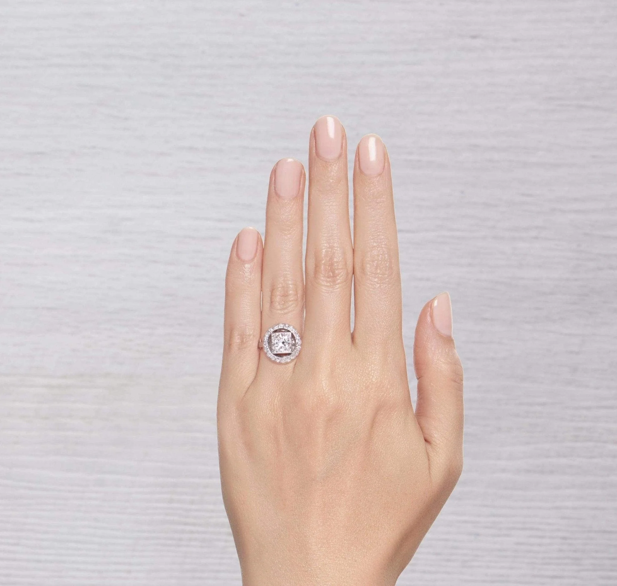 .74 CARAT LATE ART DECO DIAMOND ENGAGEMENT RING - Image 5