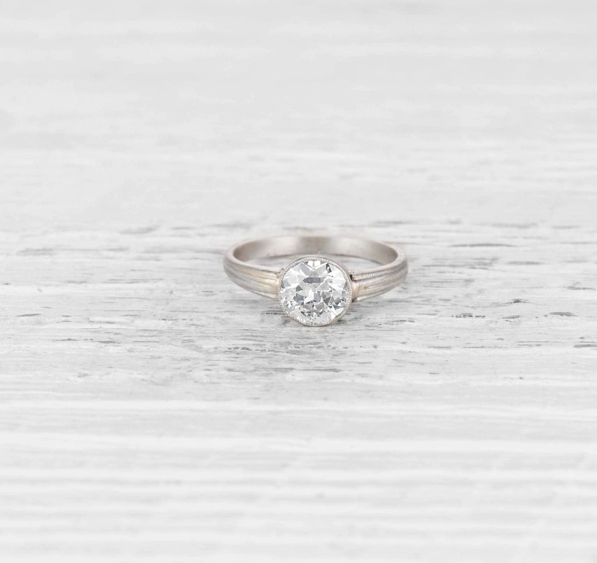 .75 CARAT ART DECO DIAMOND ENGAGEMENT RING - Image 3