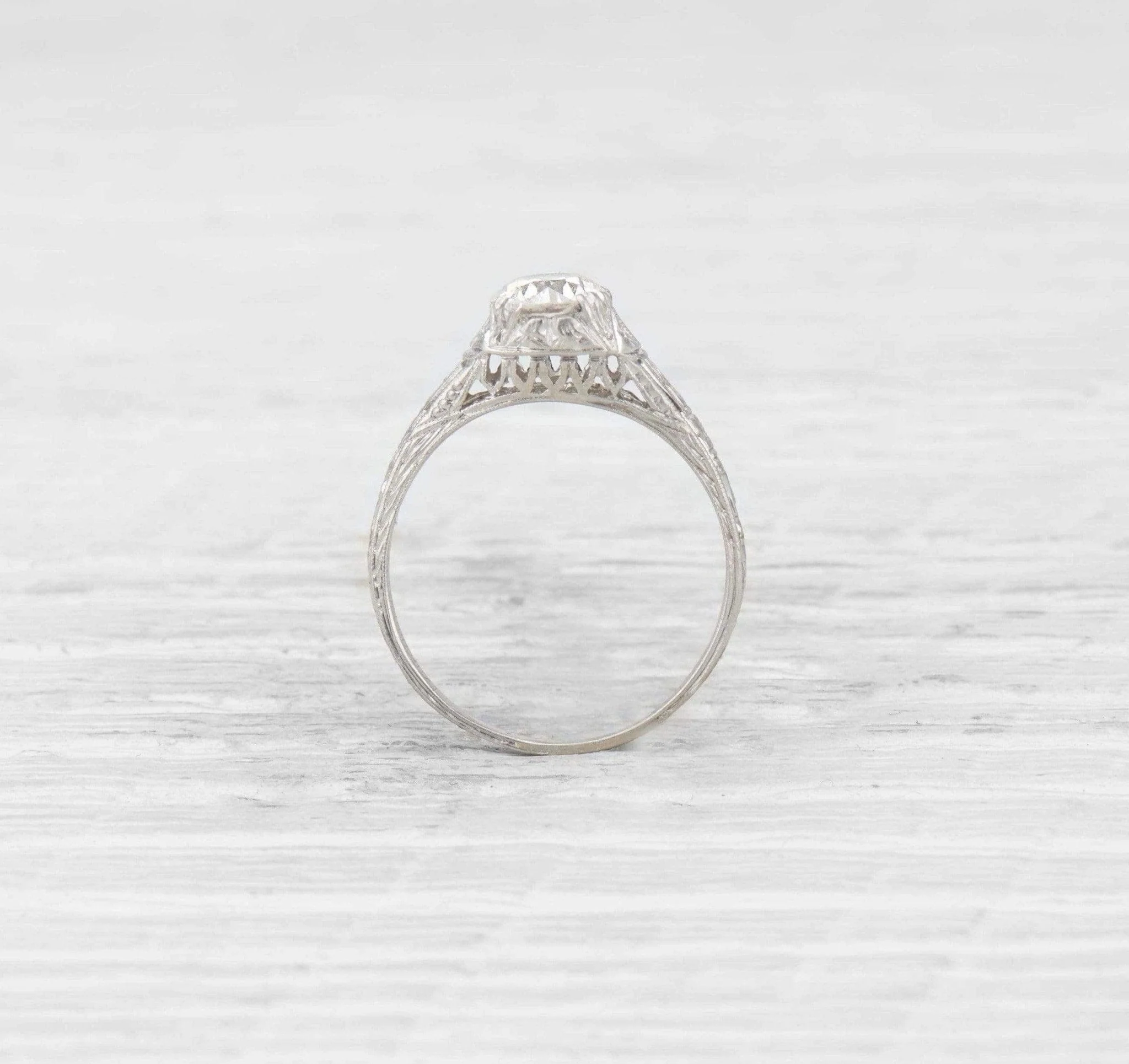 .86 CARAT EDWARDIAN ENGAGEMENT RING - Image 4
