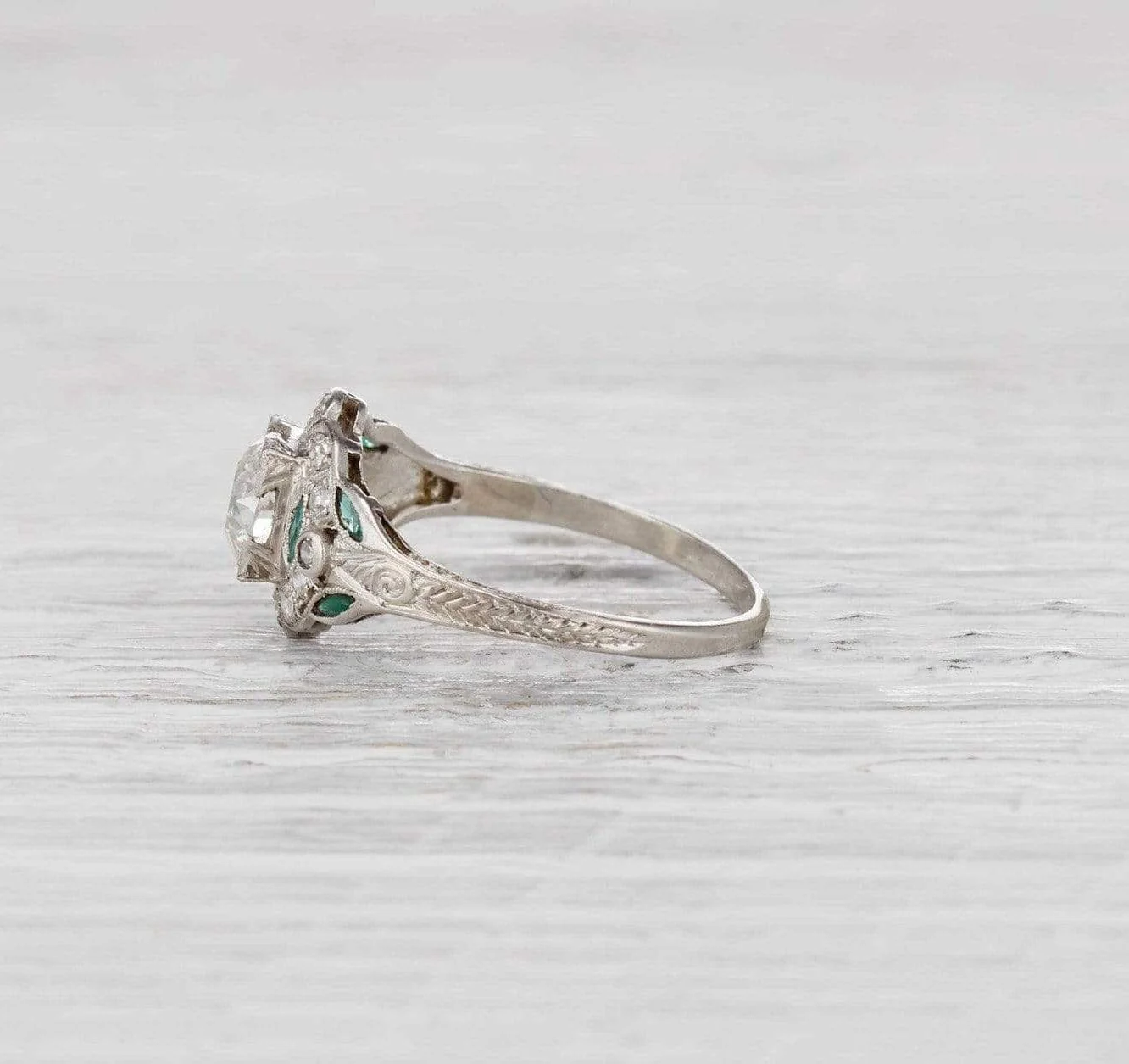 1.02 Carat Late Edwardian Engagement Ring - Image 3