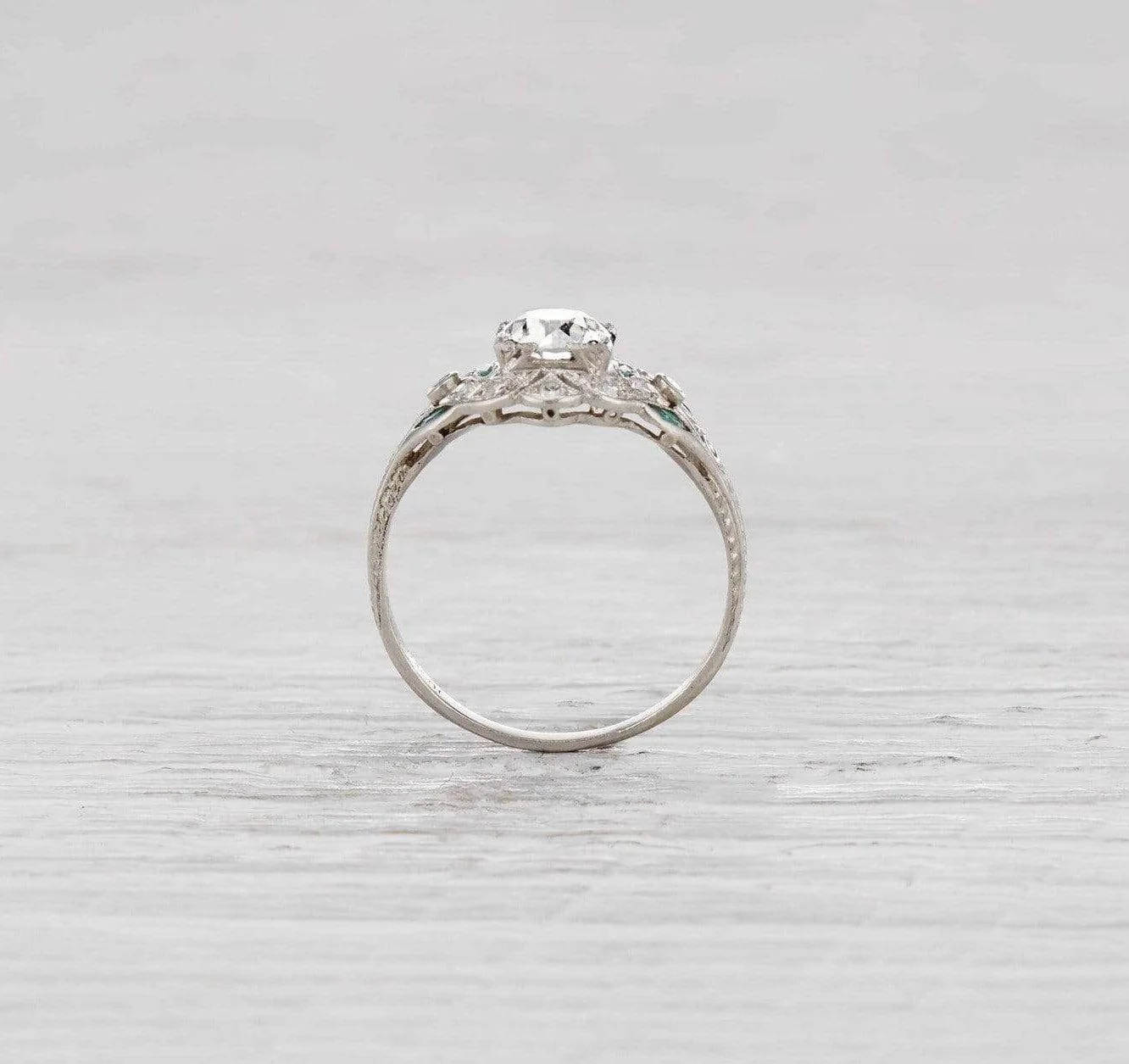 1.02 Carat Late Edwardian Engagement Ring - Image 4