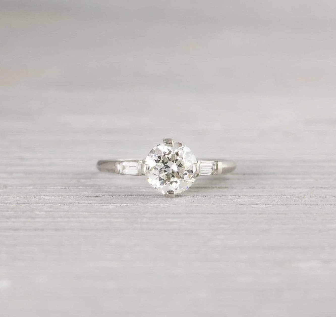 1.02 Carat Old European Cut Art Deco Diamond Engagement Ring - Image 2