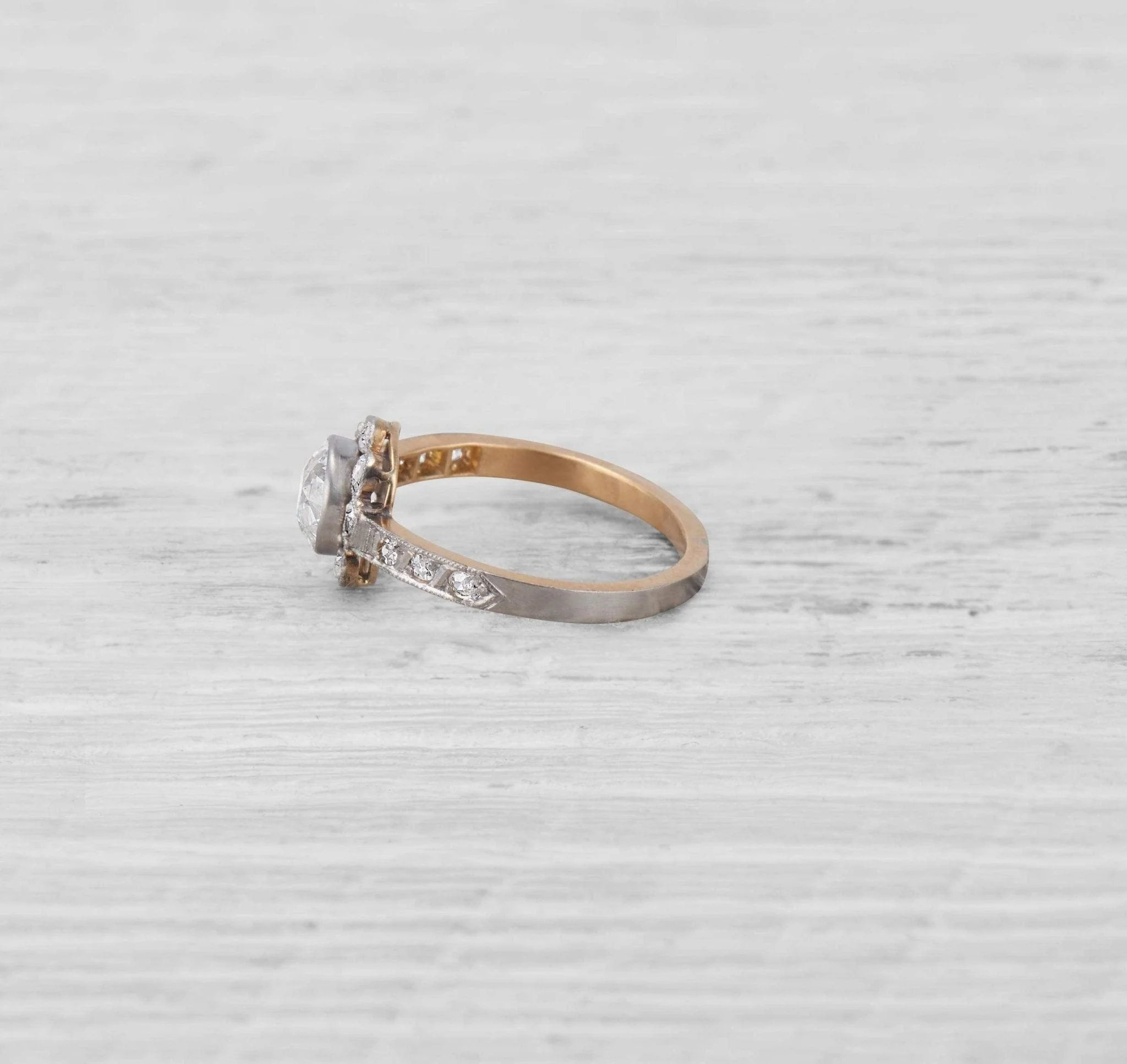 1.03 CARAT EDWARDIAN ENGAGEMENT RING - Image 3