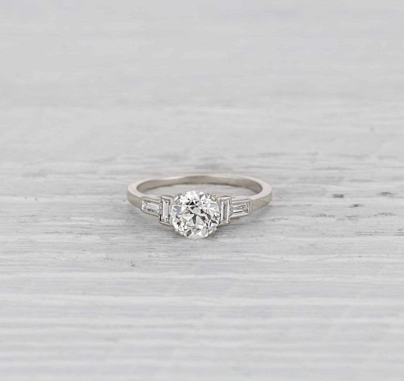 1.04 Carat Art Deco Diamond Engagement Ring - Image 2