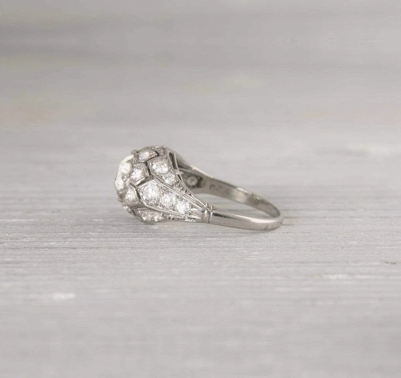 1.04 Carat Vintage Diamond Engagement Ring - Image 3