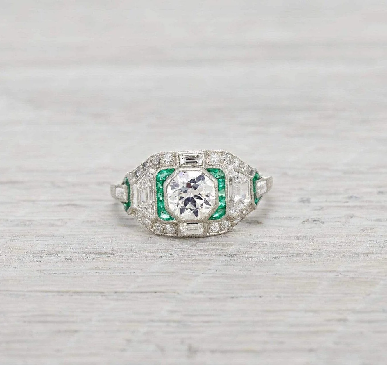 1.05 Carat Art Deco Engagement Ring - Image 2