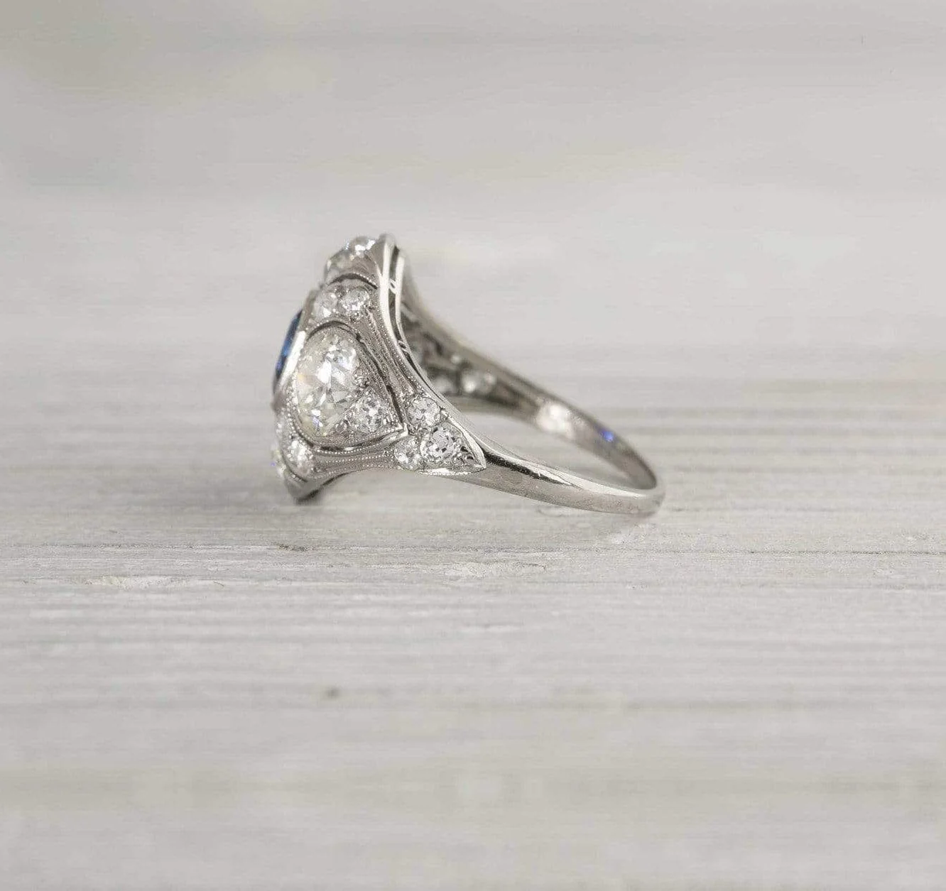 1.10 Carat Sapphire and Diamond Vintage Engagement Ring - Image 3
