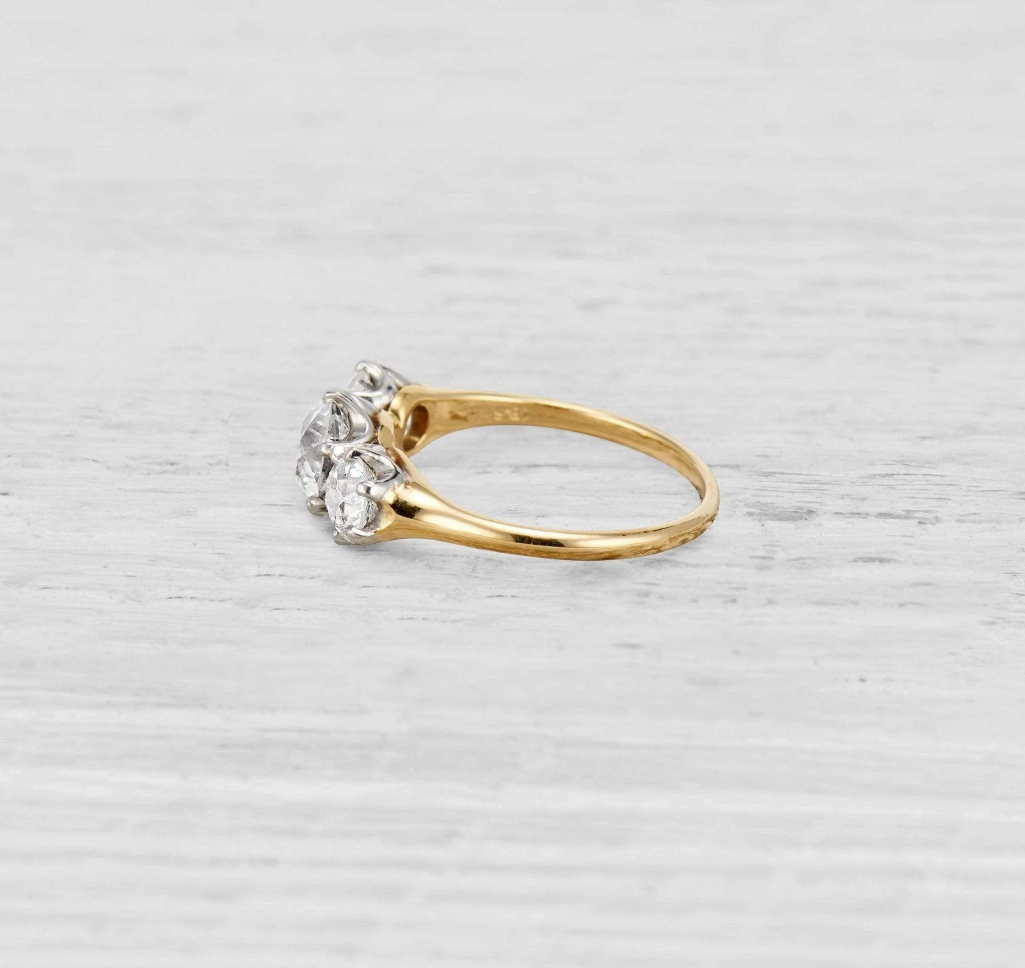 1.11 CARAT DIAMOND VICTORIAN THREE STONE ENGAGEMENT RING - Image 3