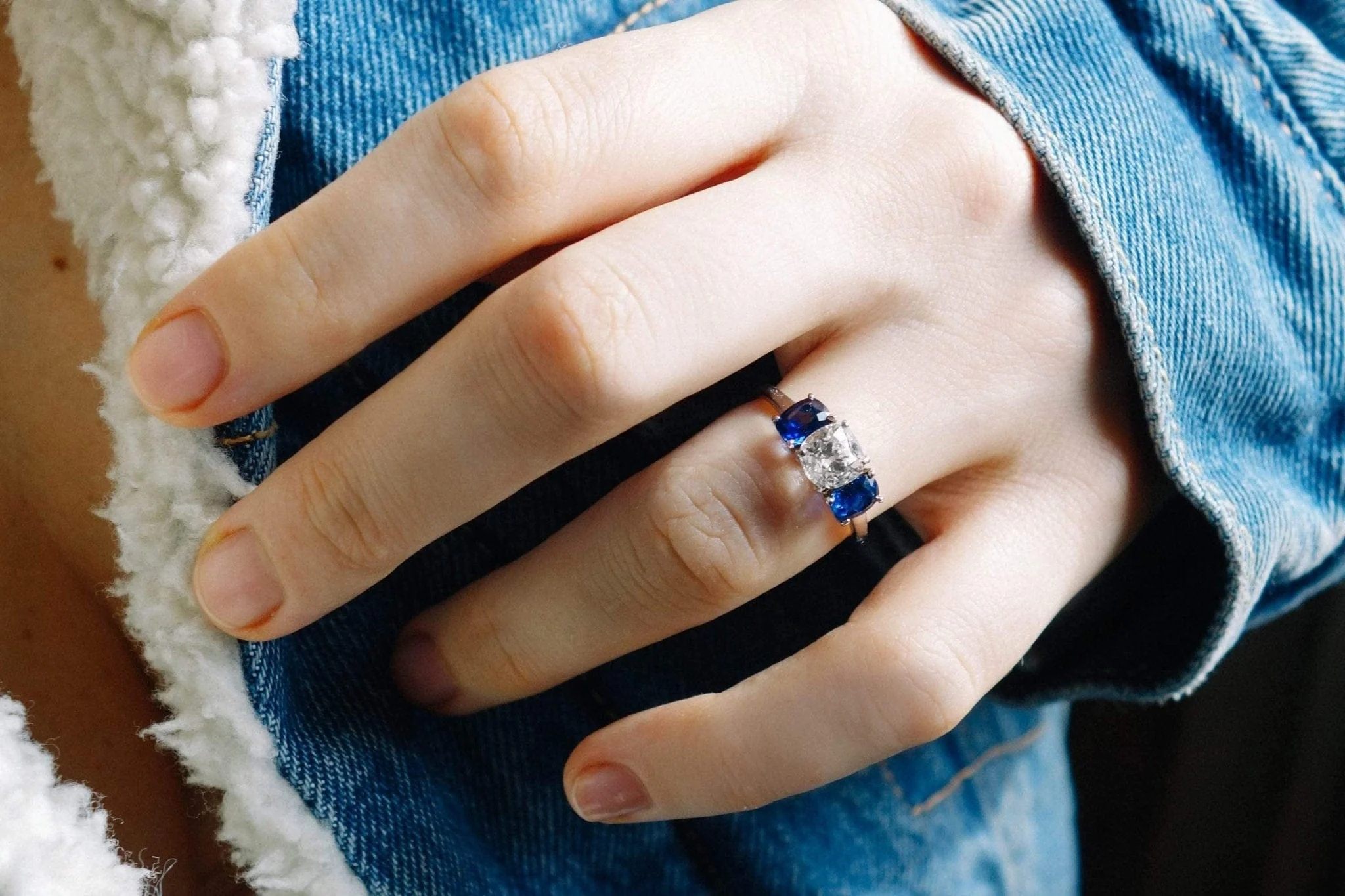 1.12 Carat Art Deco Diamond and Sapphire Three Stone Ring - Image 6