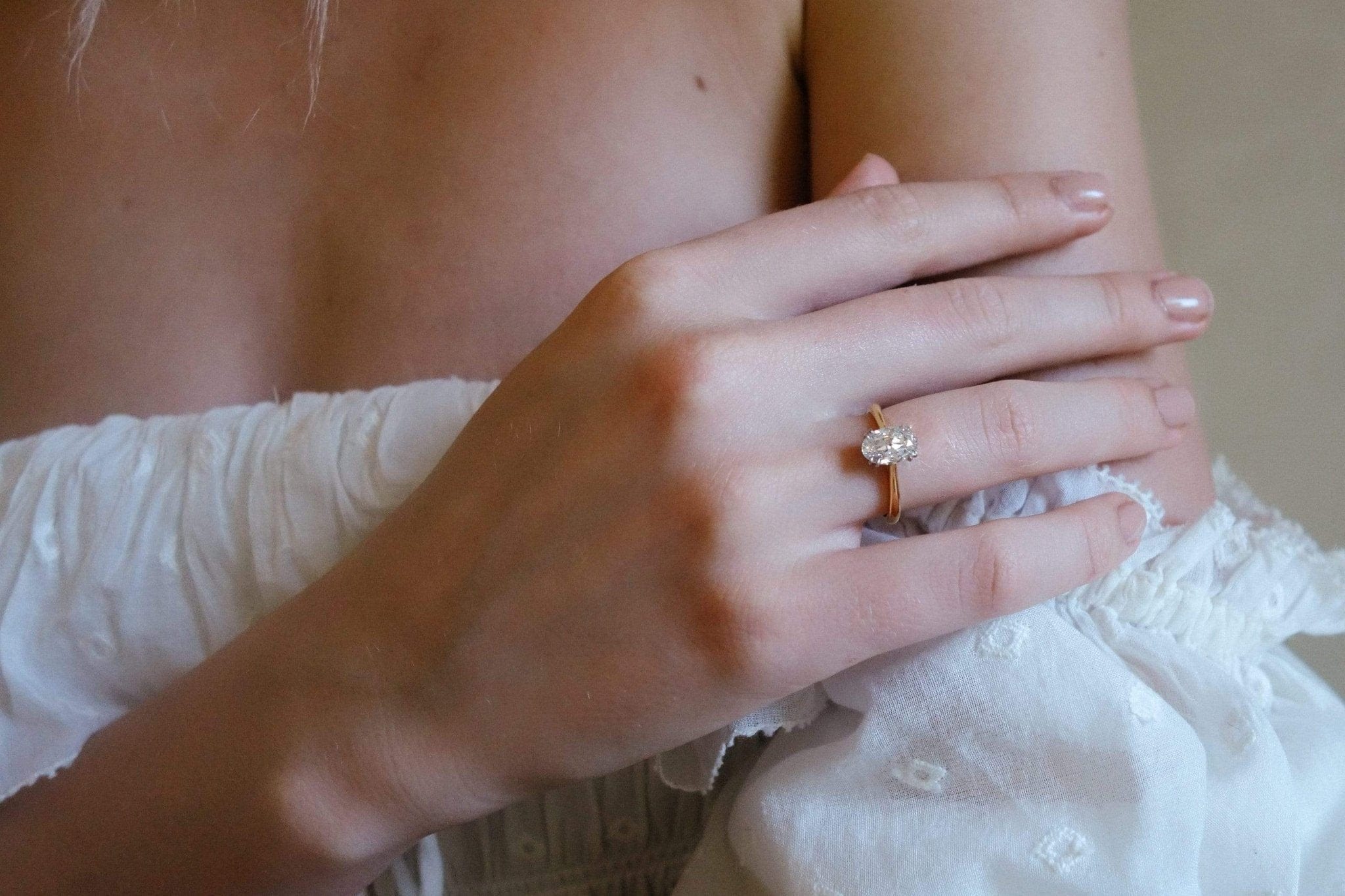 1.14 CARAT MID-CENTURY DIAMOND ENGAGEMENT RING - Image 7