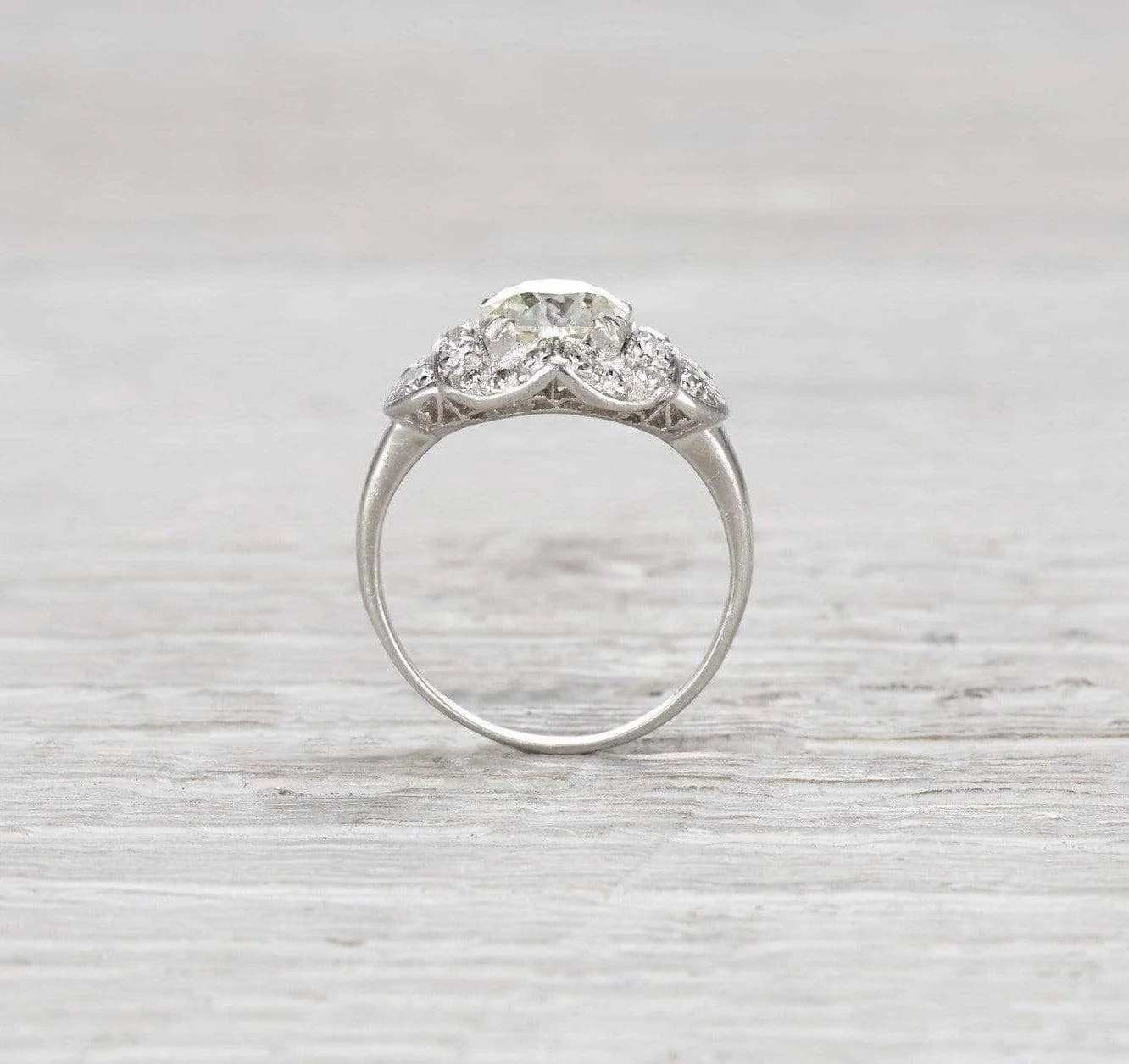 1.15 Carat Art Deco Diamond Engagement Ring - Image 4