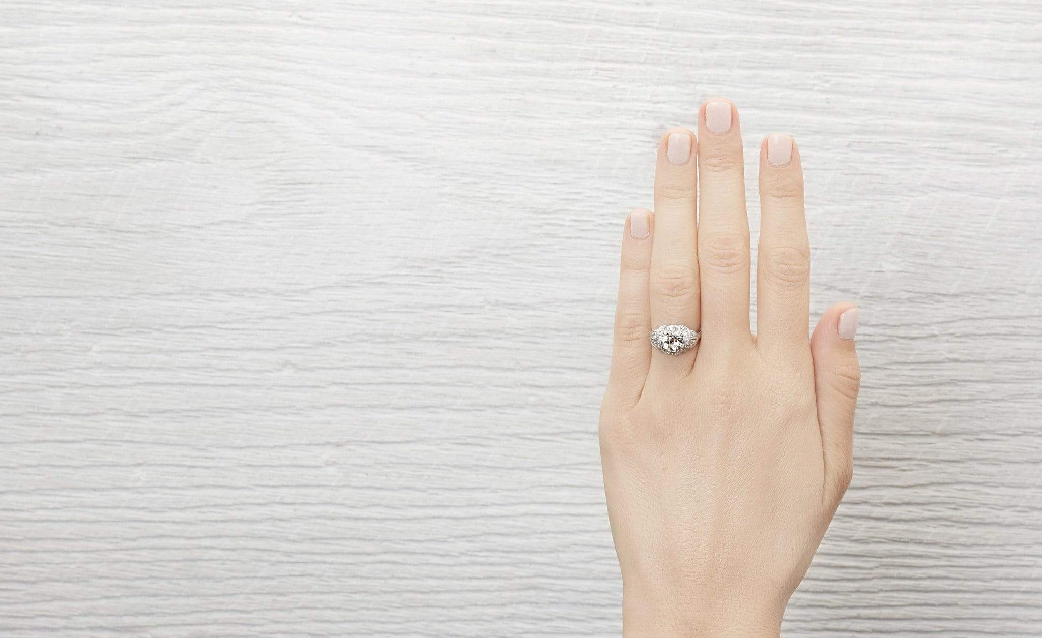 1.15 Carat Art Deco Diamond Engagement Ring - Image 5
