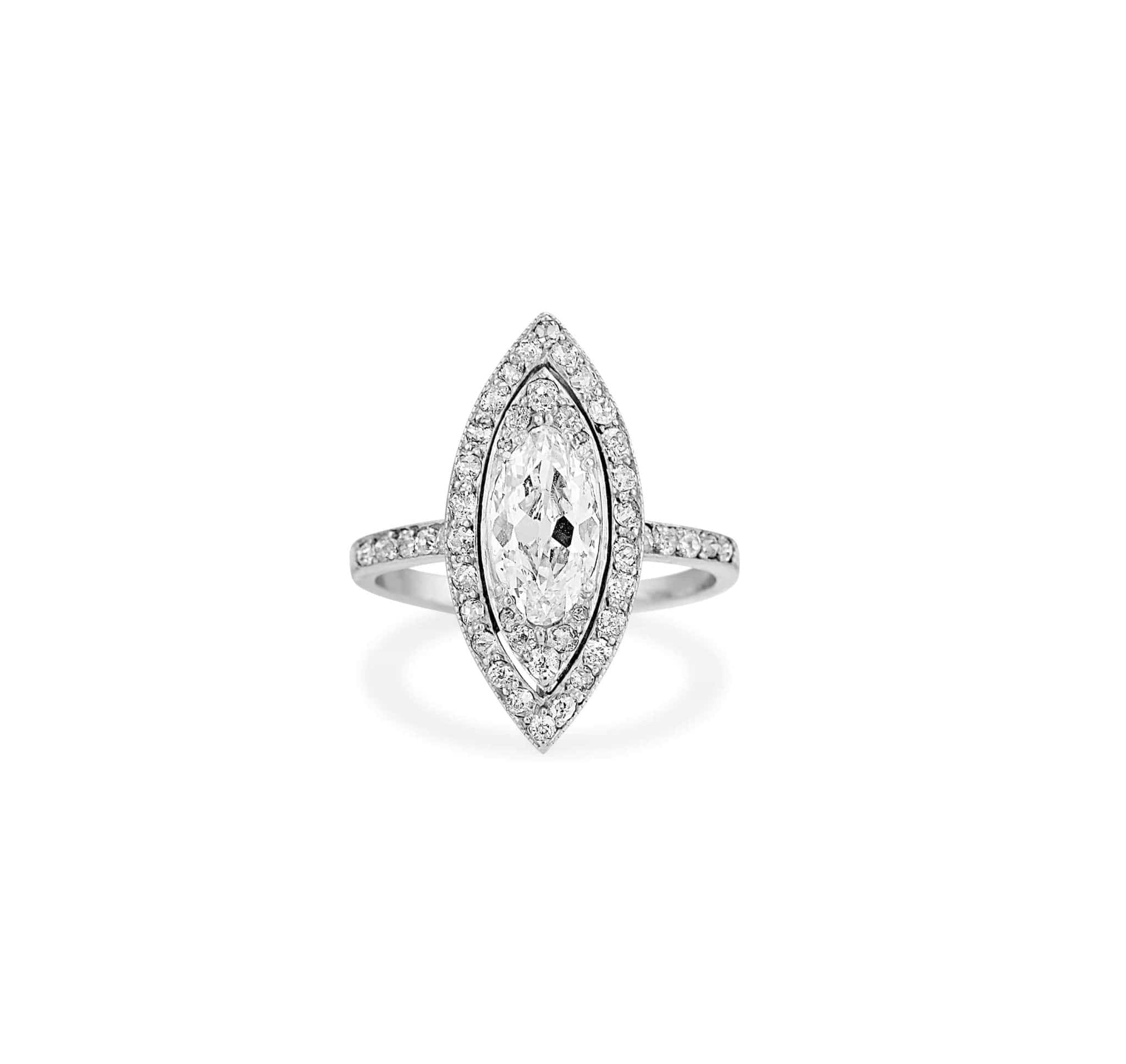 Edwardian 1.15 Carat Marquise Cut Diamond Ring - Image 2