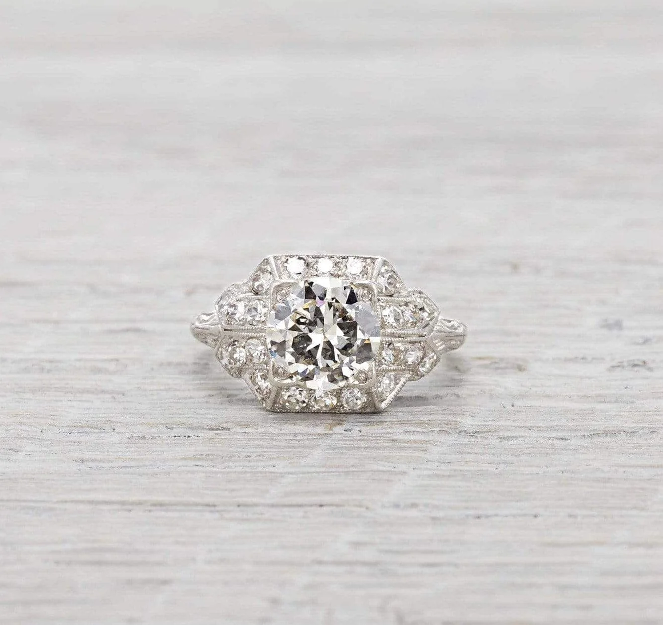 1.20 Carat Vintage Art Deco Engagement Ring - Image 2