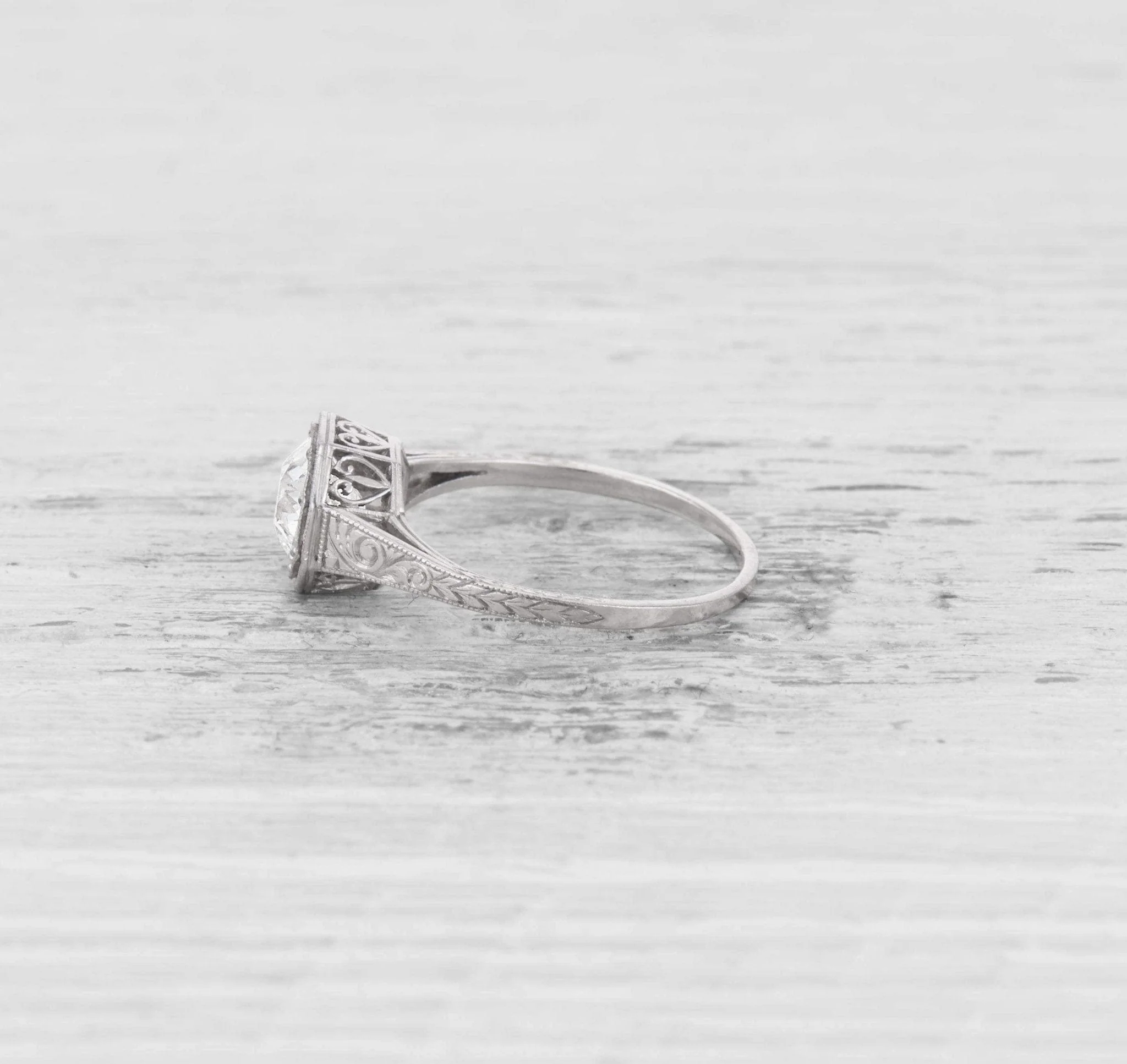 1.21 CARAT ART DECO DIAMOND ENGAGEMENT RING - Image 4