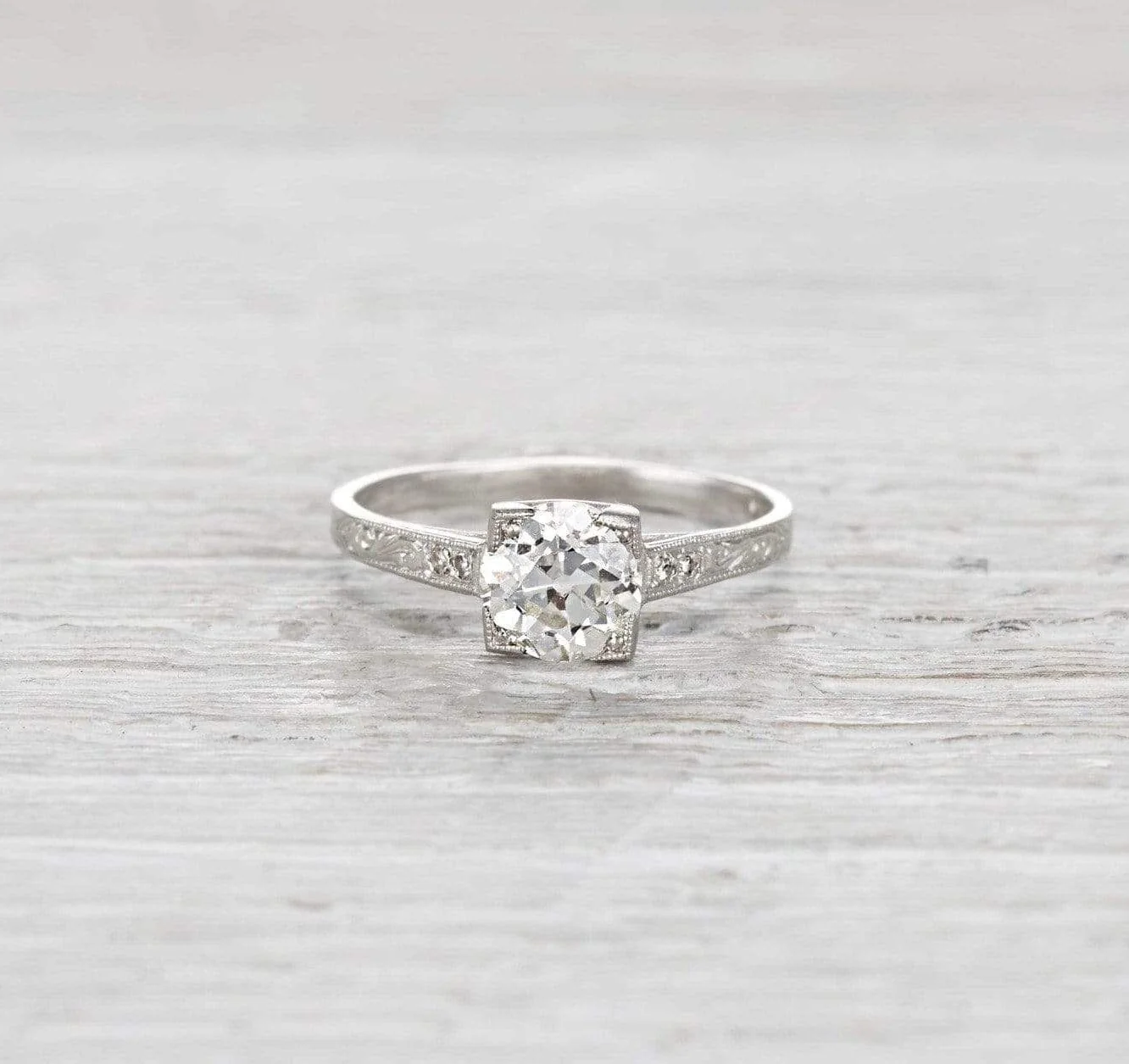 1.22 Carat Art Deco Engagement Ring - Image 2