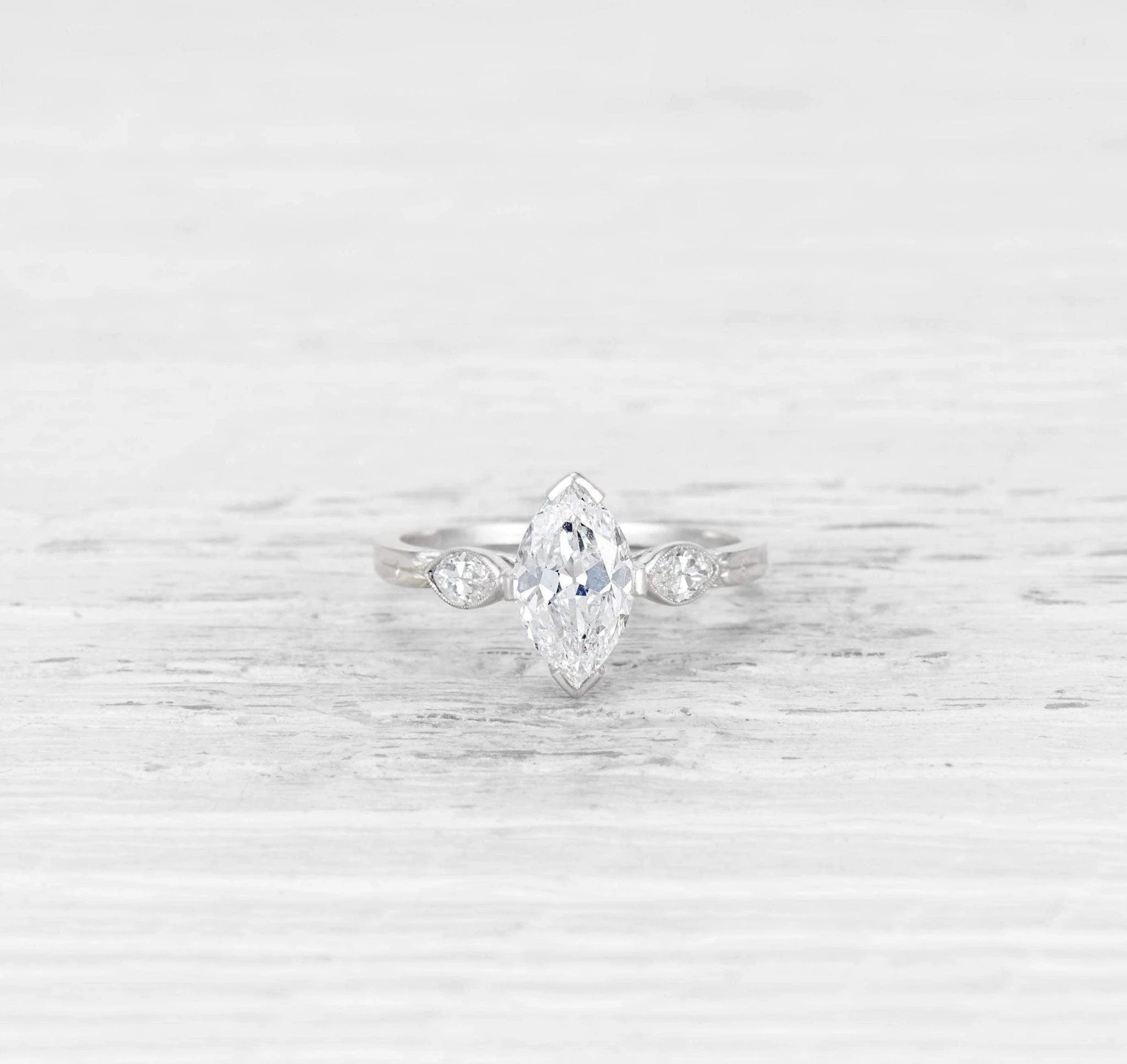 1.22 CARAT ART DECO MARQUISE-CUT DIAMOND ENGAGEMENT RING - Image 2