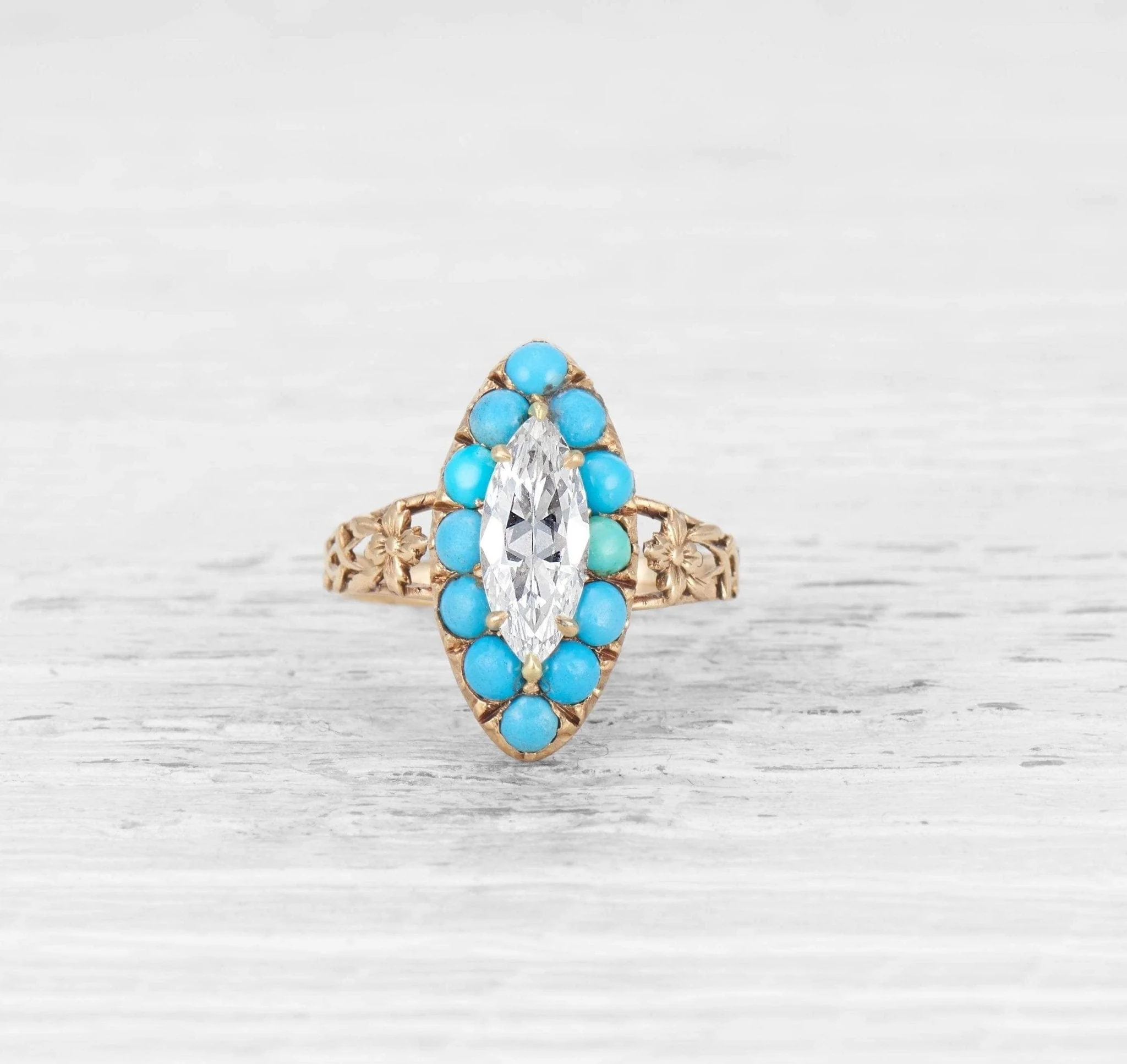 1.24 CARAT MARQUISE- CUT DIAMOND VICTORIAN RING - Image 2
