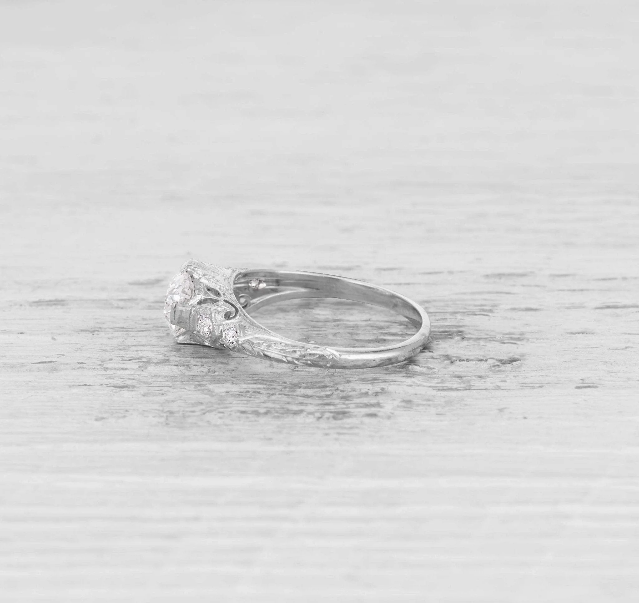 1.25 CARAT EDWARDIAN DIAMOND ENGAGEMENT RING - Image 3