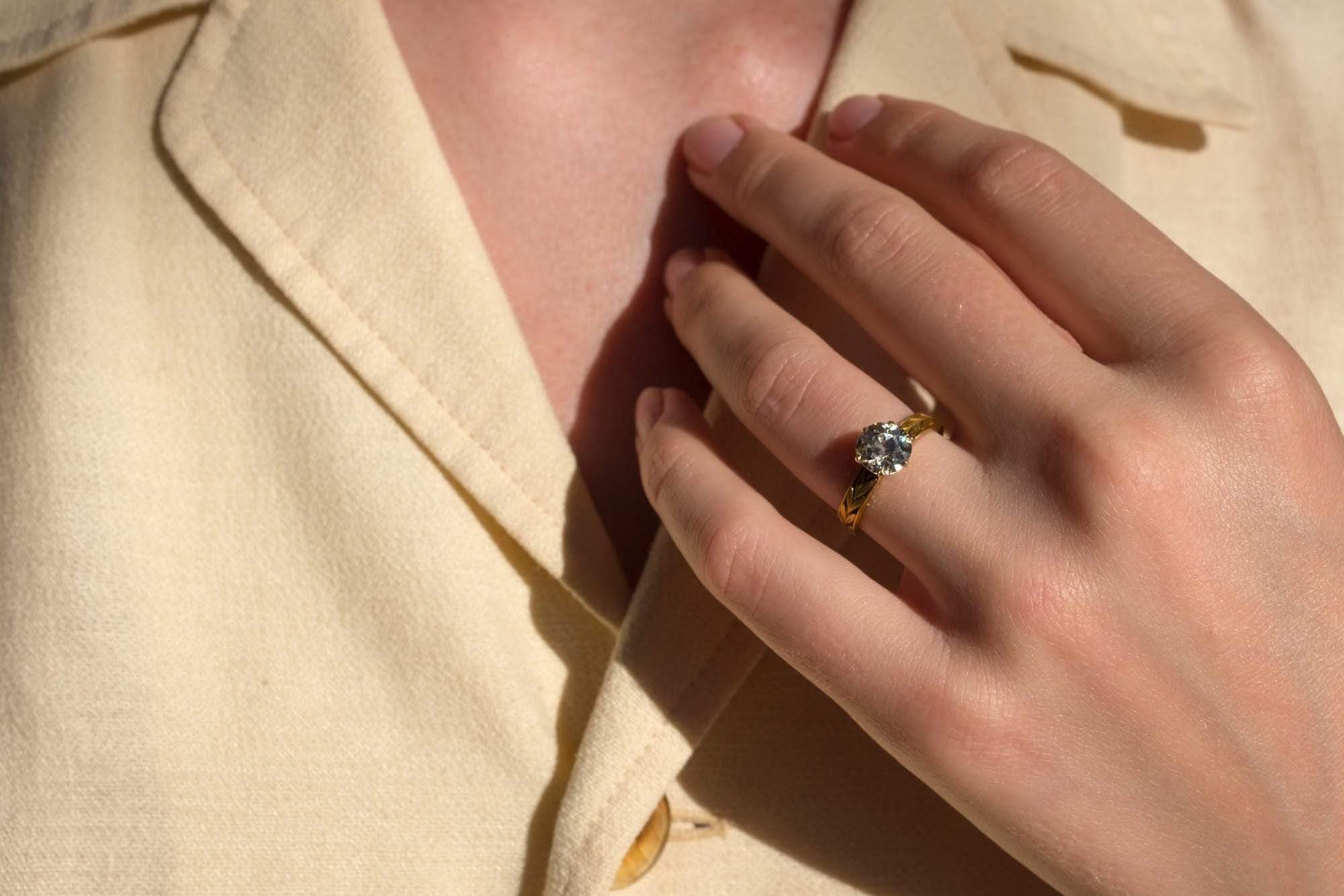 1.25 CARAT VICTORIAN DIAMOND SOLITAIRE ENGAGEMENT RING - Image 6