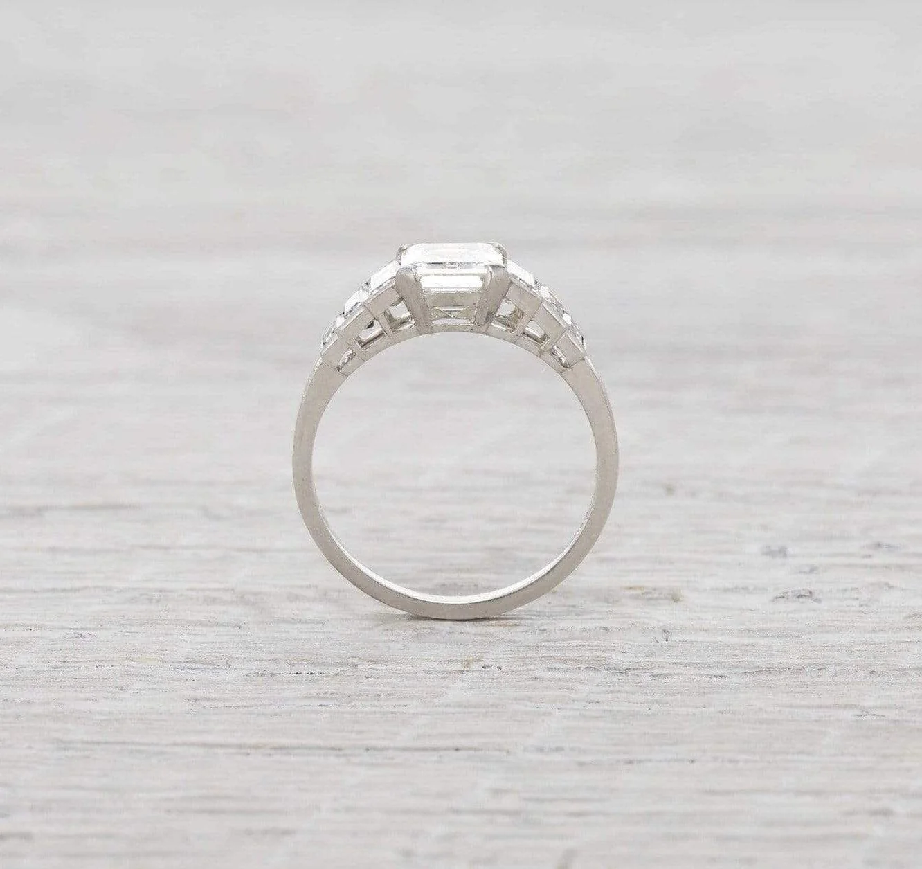 1.26 Carat Vintage Tiffany & Co Engagement Ring - Image 4