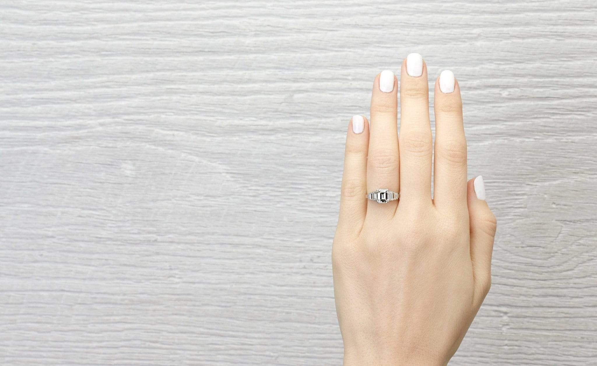 1.26 Carat Vintage Tiffany & Co Engagement Ring - Image 5