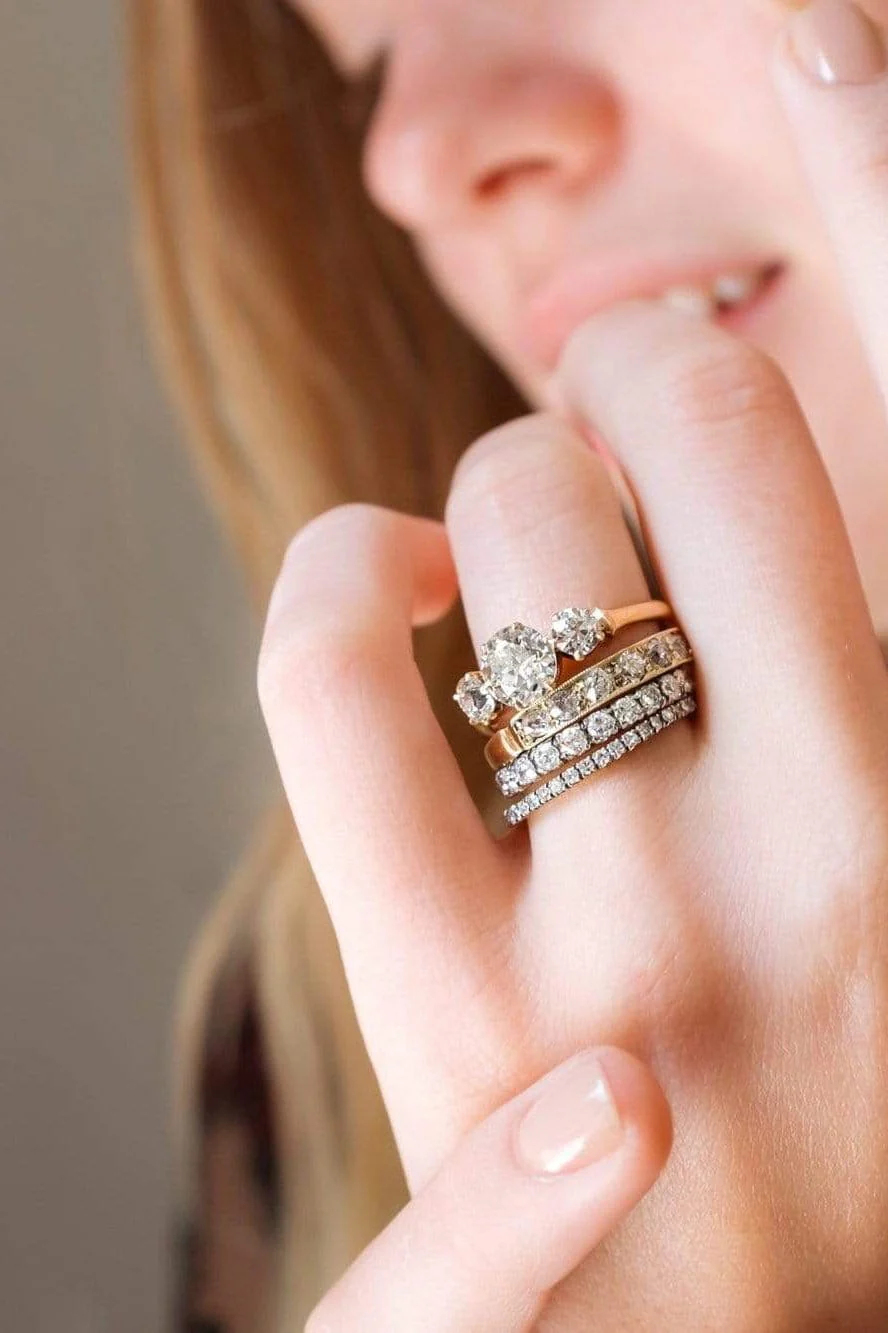 Victorian 1.27 Carat Three Stone Diamond Ring - Image 5
