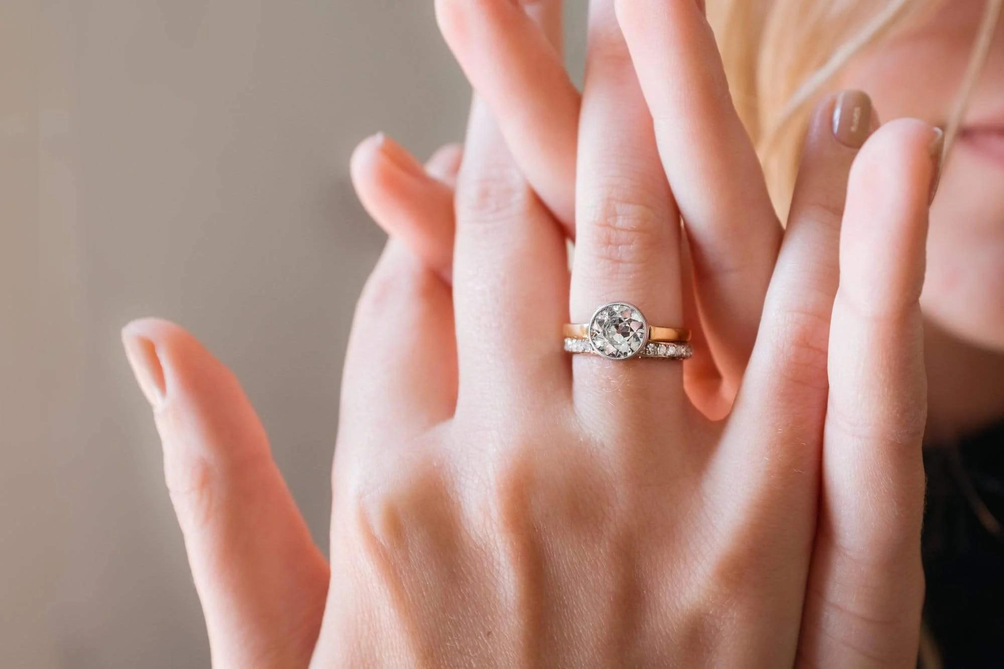 1.28 Carat Art Deco Diamond Solitaire Engagement Ring - Image 5
