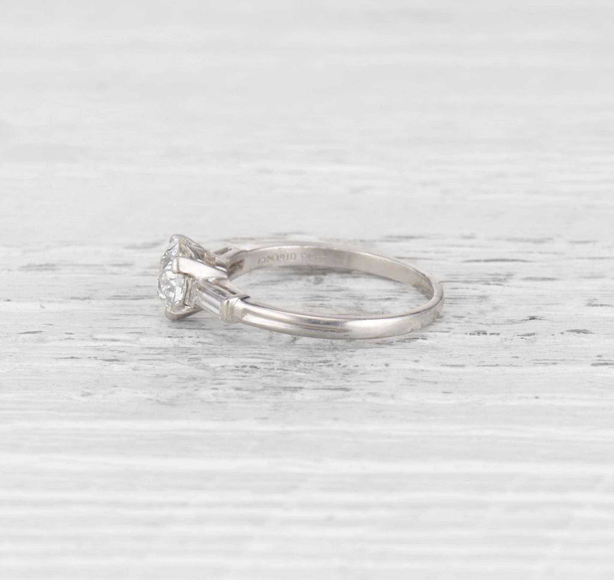 1.29 CARAT TIFFANY ART DECO DIAMOND ENGAGEMENT RING - Image 3