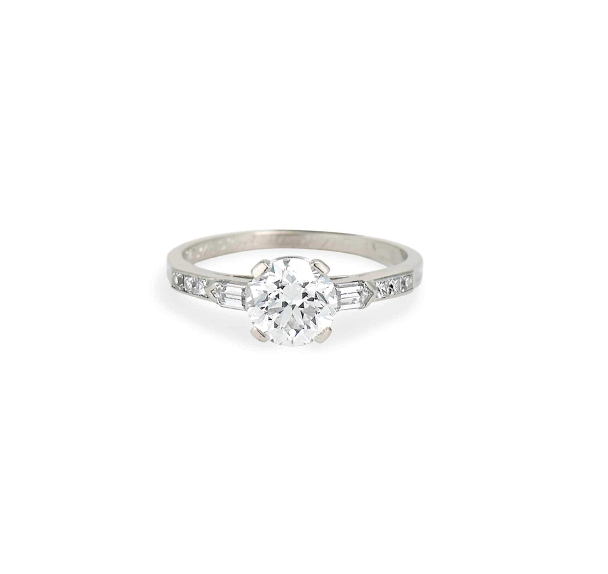 1.30 Carat Art Deco Tiffany & Co Diamond Engagement Ring - Image 2