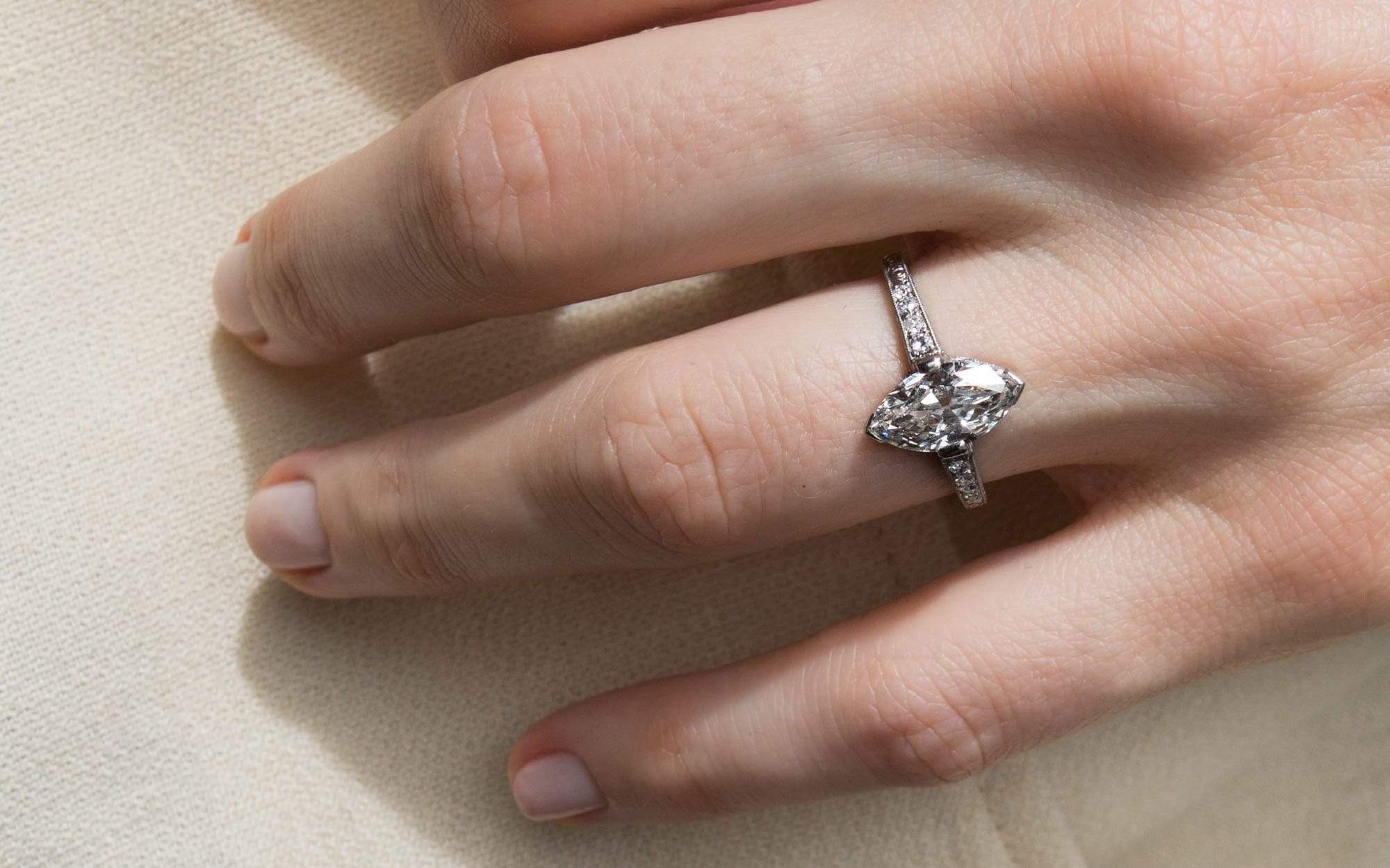 1.33 Carat Edwardian Diamond Engagement Ring - Image 6
