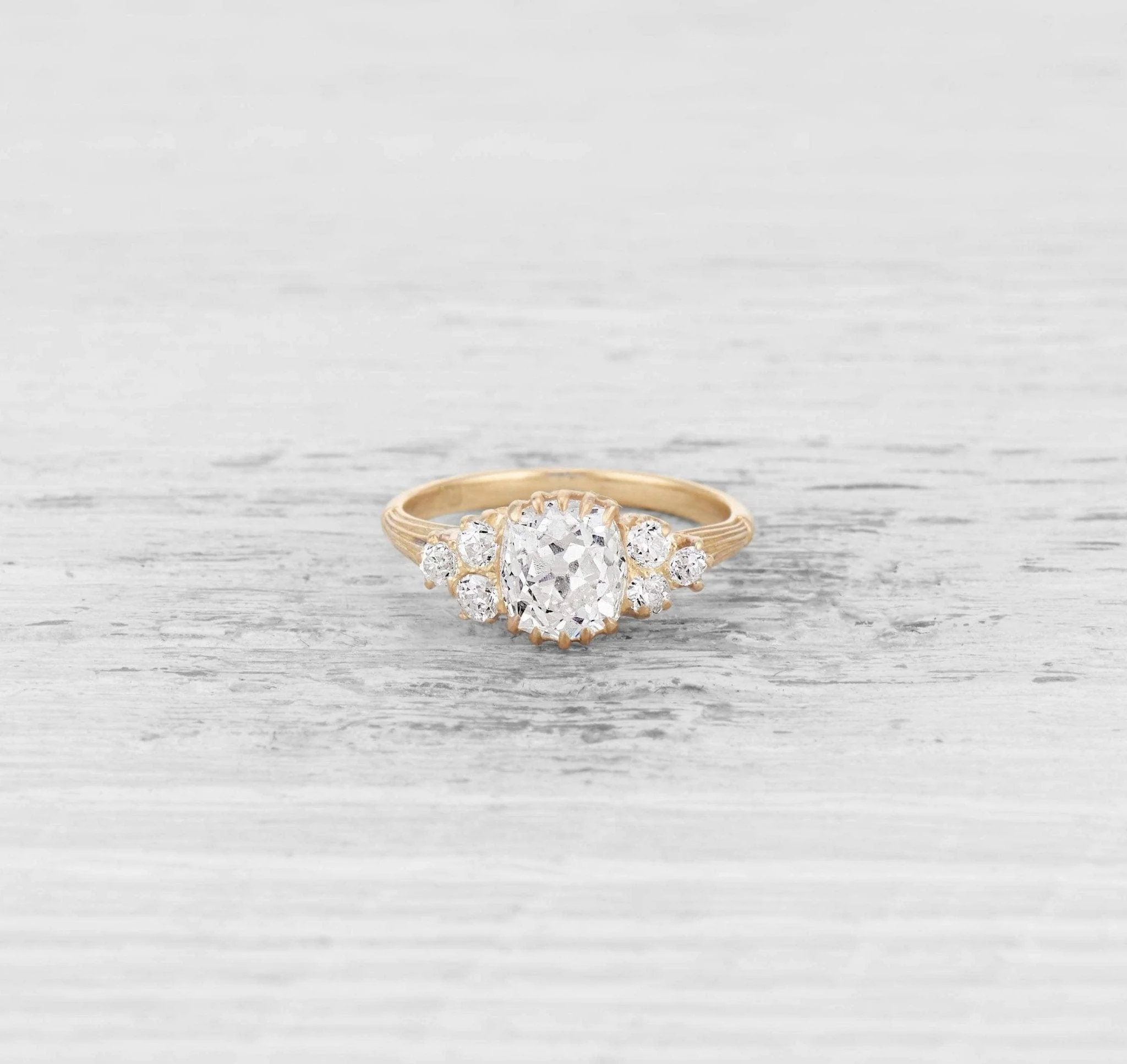 1.35 CARAT DIAMOND VICTORIAN ENGAGEMENT RING - Image 2