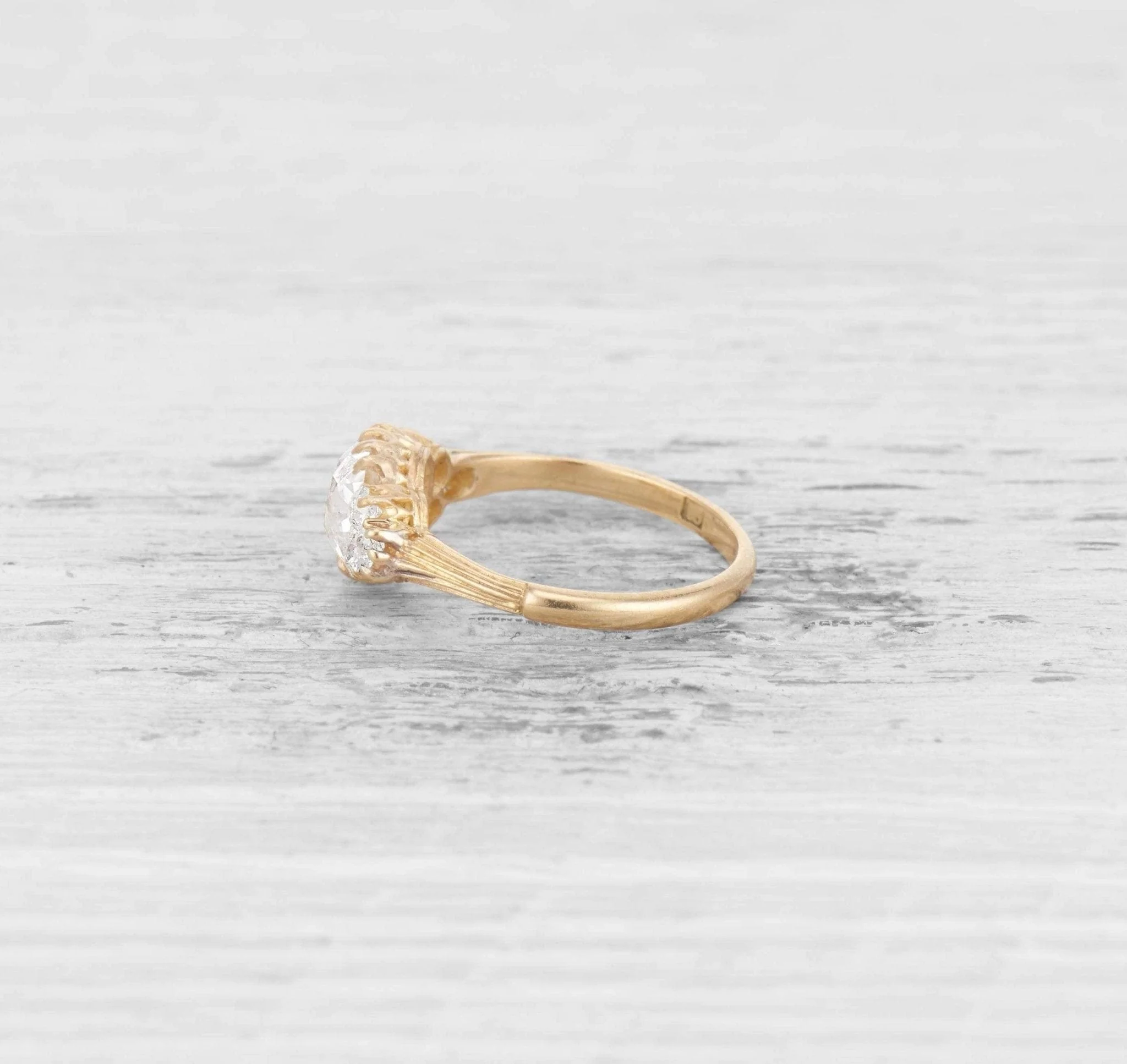 1.35 CARAT DIAMOND VICTORIAN ENGAGEMENT RING - Image 3