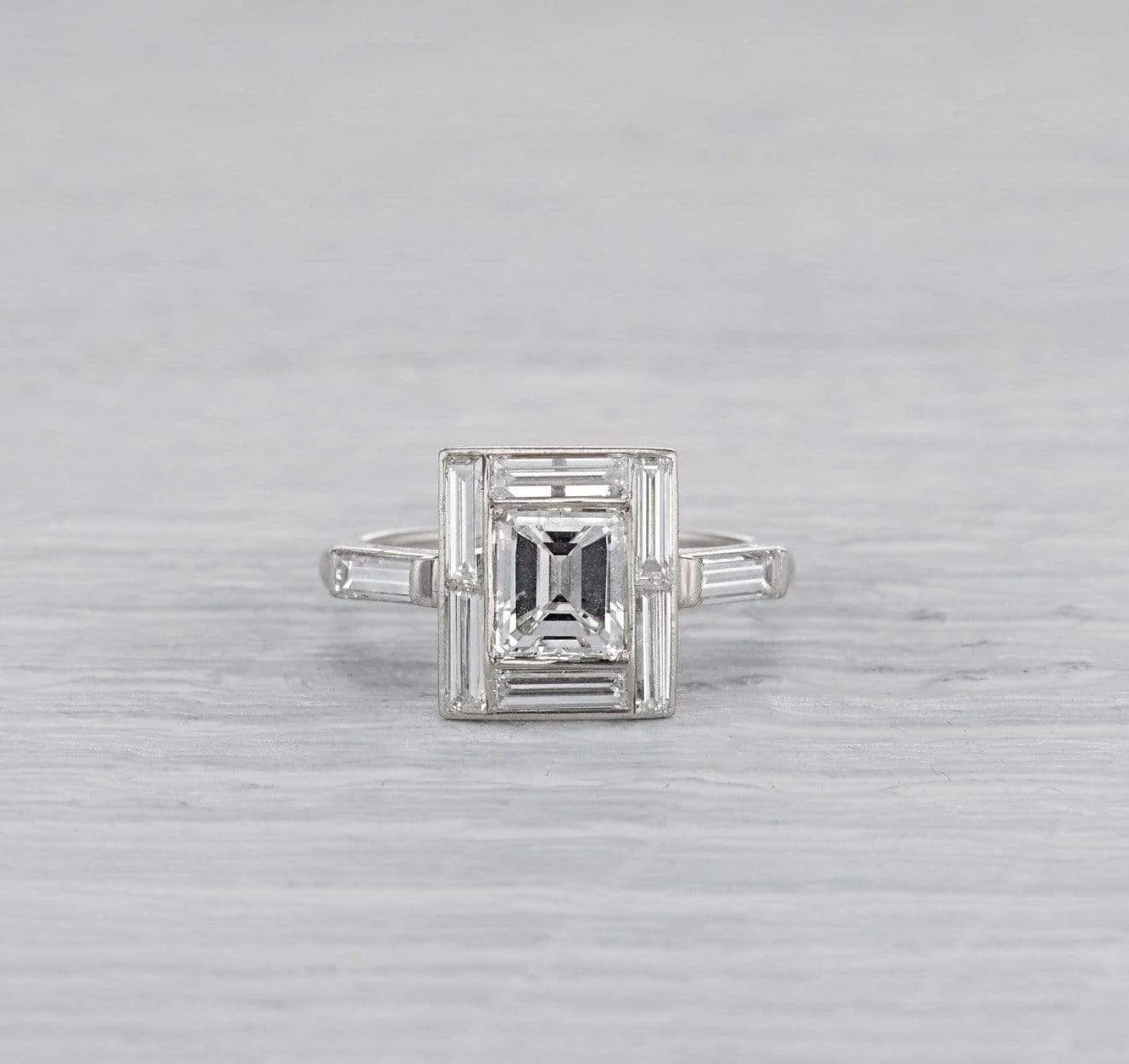 1.40 Carat Art Deco Diamond Engagement Ring - Image 2