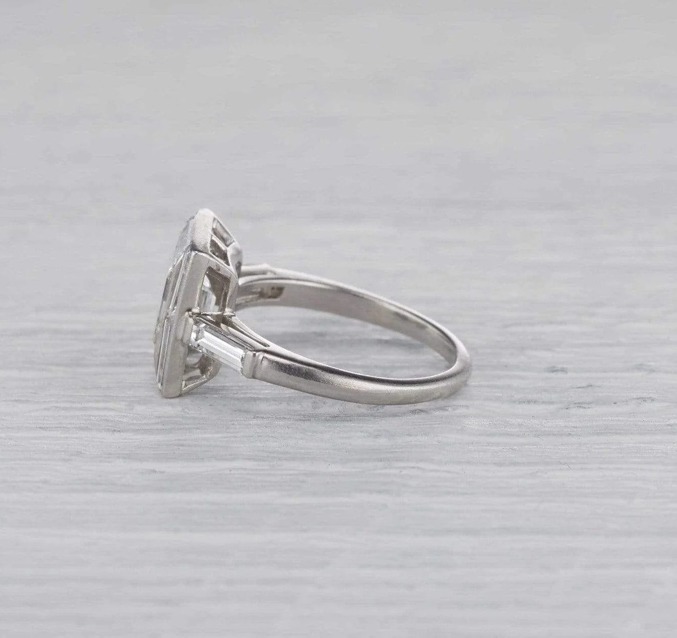 1.40 Carat Art Deco Diamond Engagement Ring - Image 3