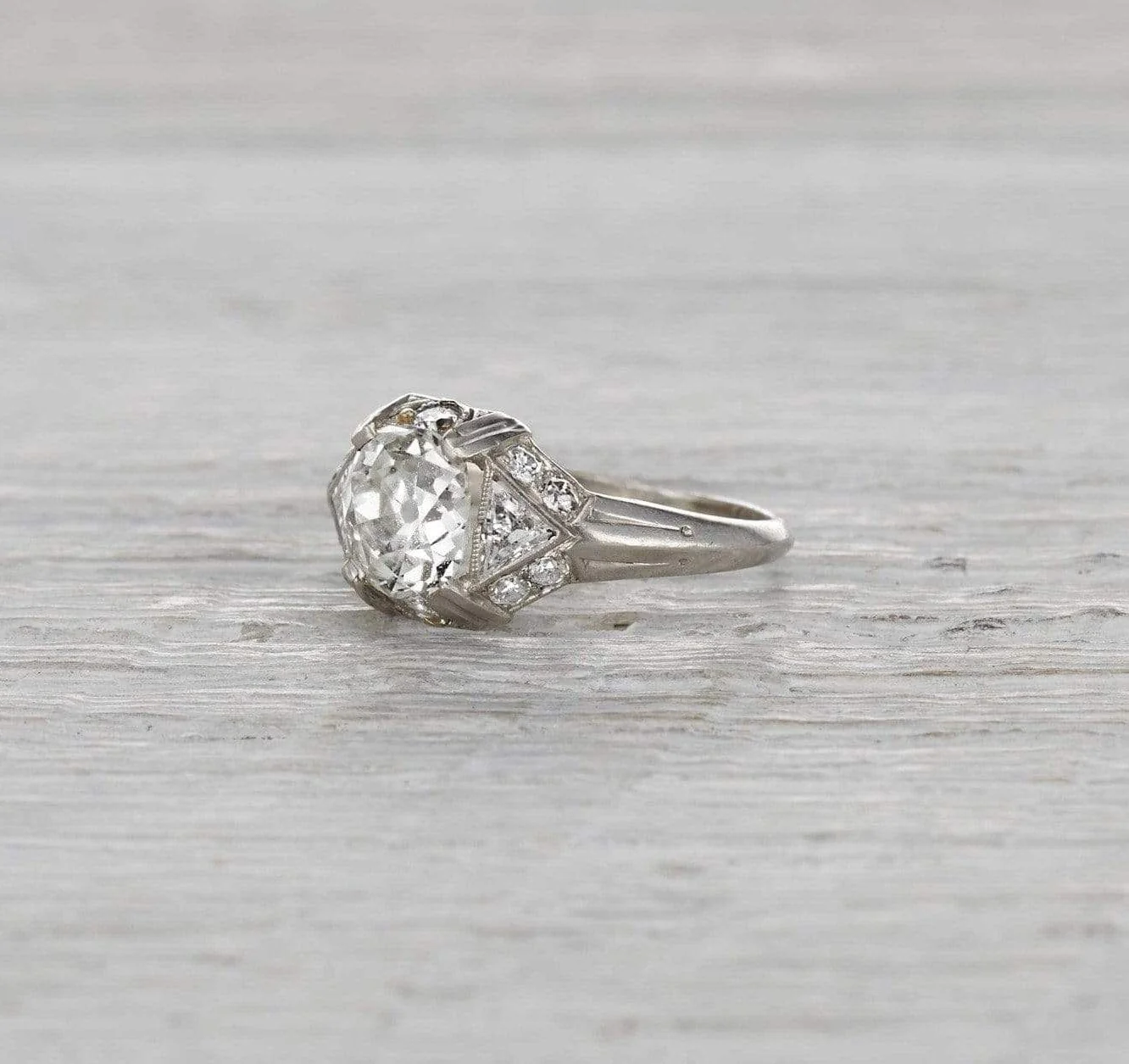 1.40 Carat Art Deco Engagement Ring - Image 2