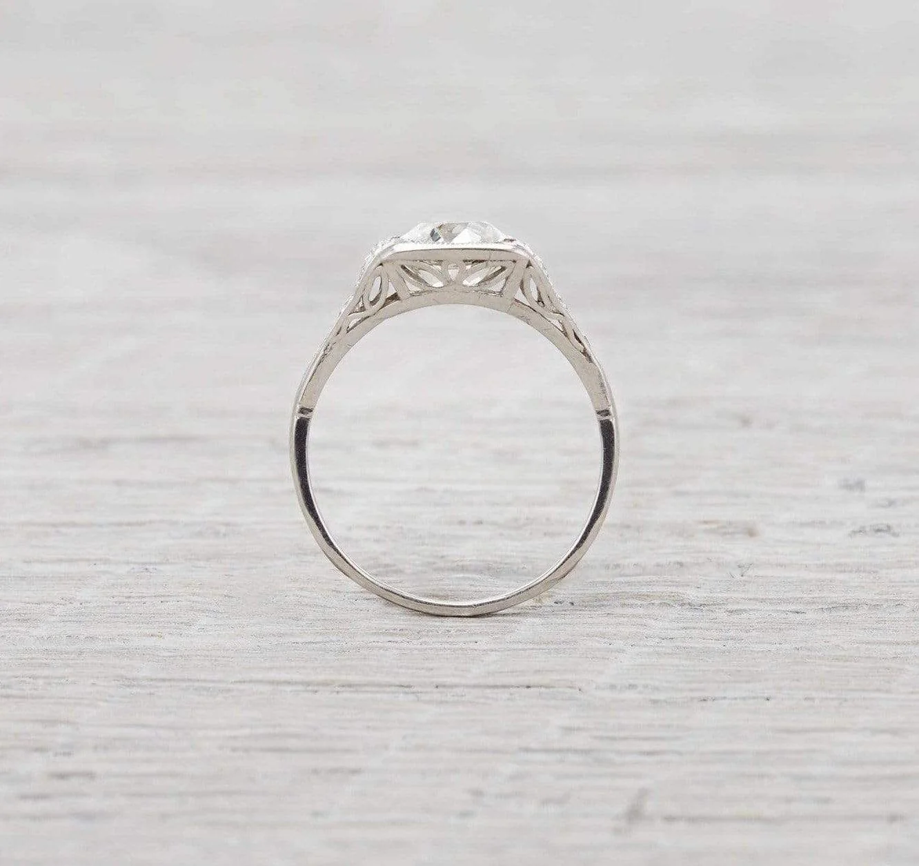 1.40 Carat Vintage Art Deco Engagement Ring - Image 4