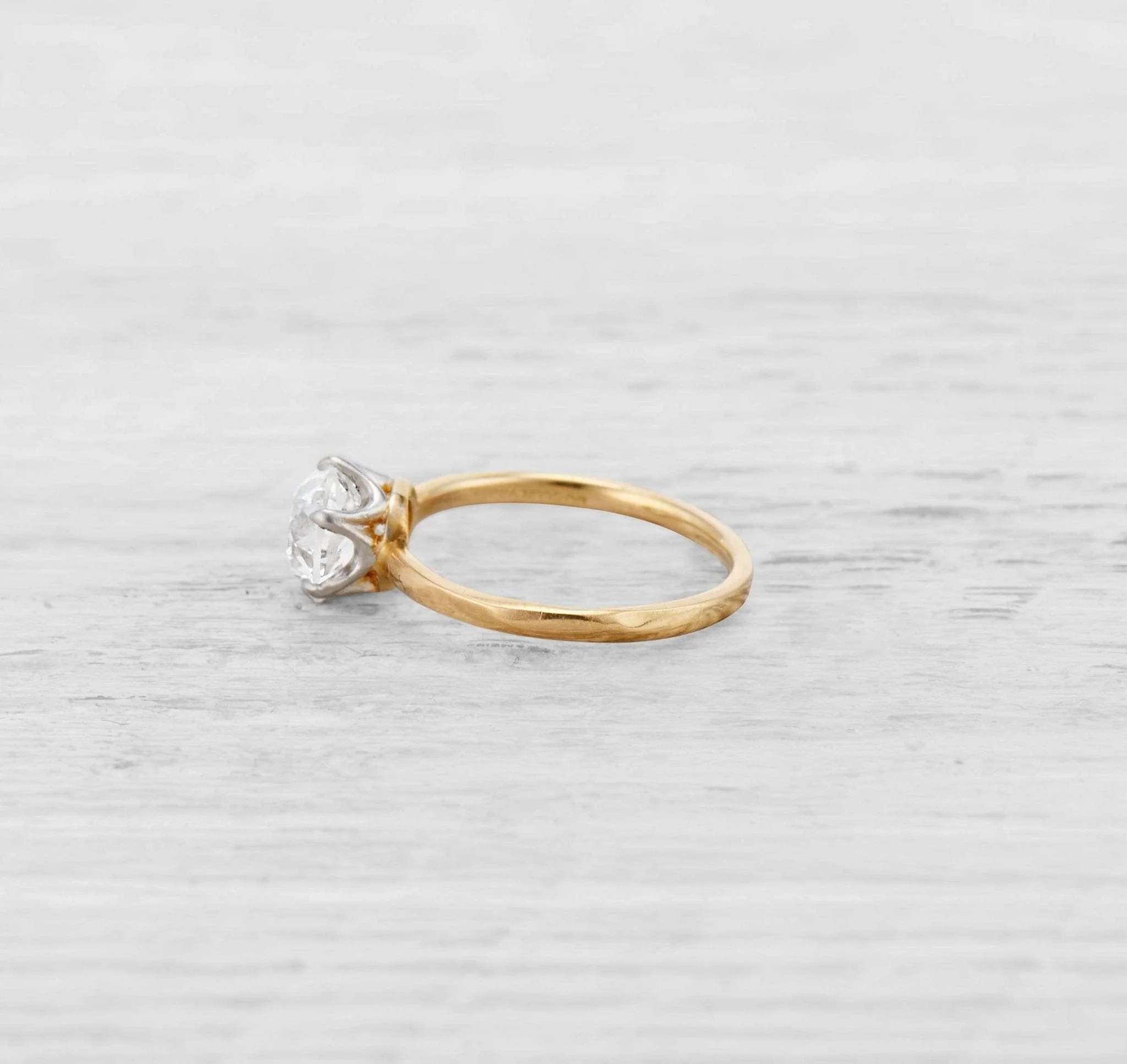 1.46 CARAT TIFFANY & CO DIAMOND ENGAGEMENT RING - Image 4