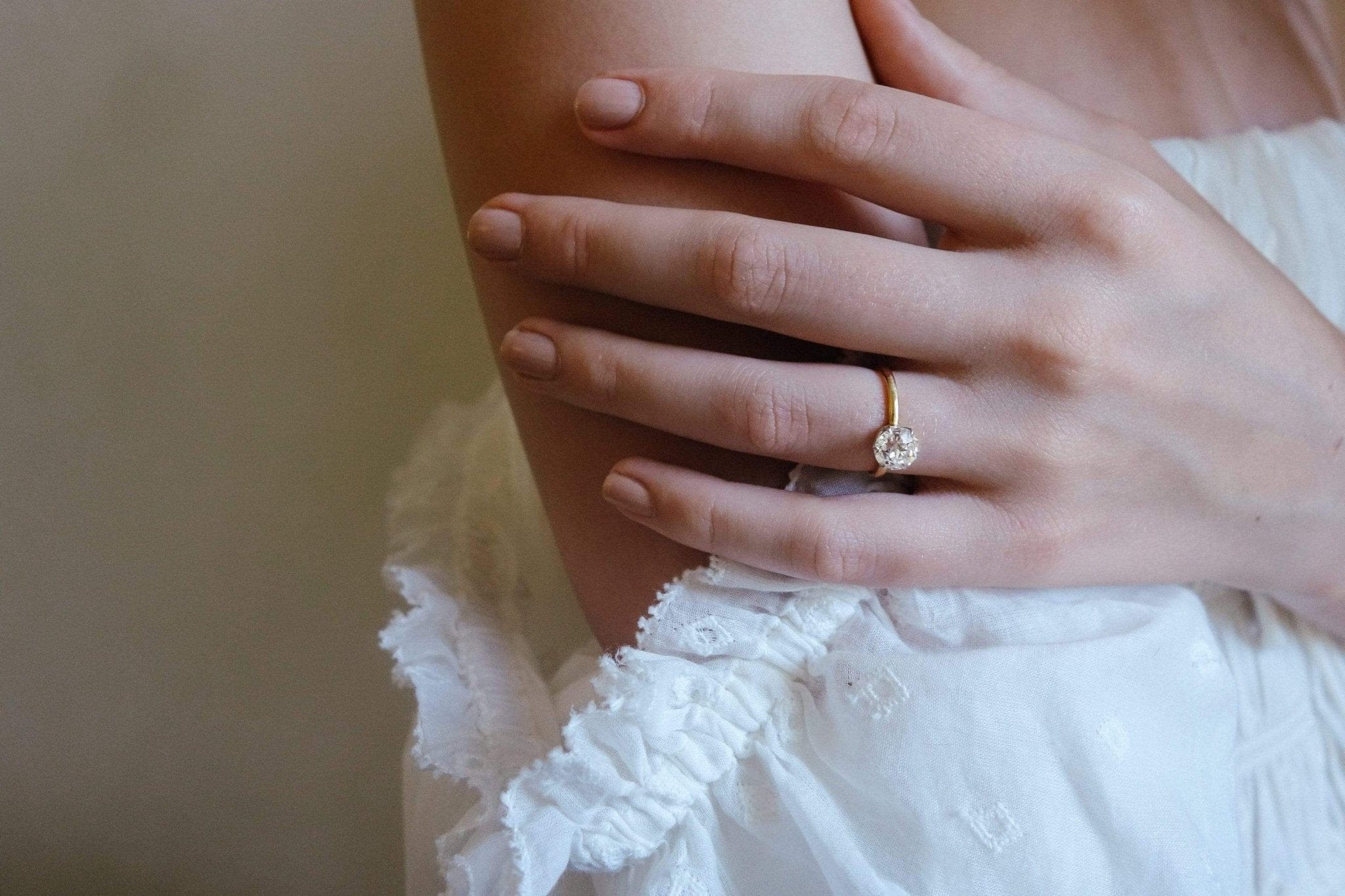 1.46 CARAT TIFFANY & CO DIAMOND ENGAGEMENT RING - Image 5