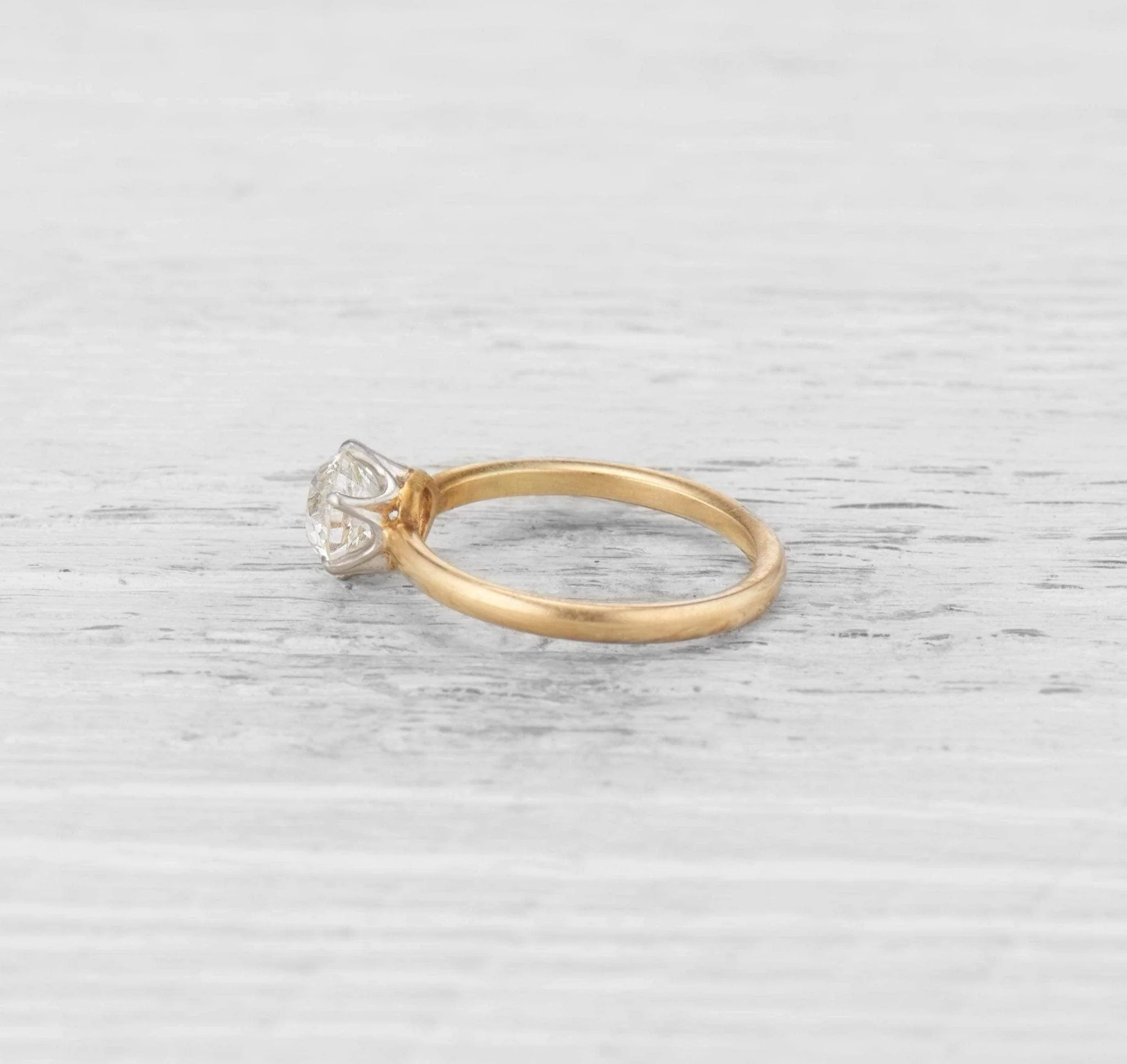 1.48 CARAT TIFFANY & CO. DIAMOND ENGAGEMENT RING - Image 3