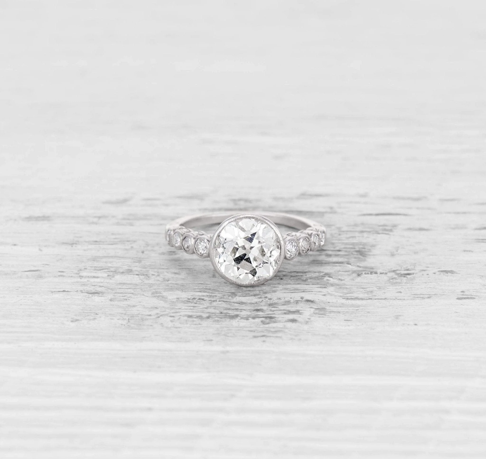 1.50 CARAT ART DECO DIAMOND ENGAGEMENT RING - Image 2