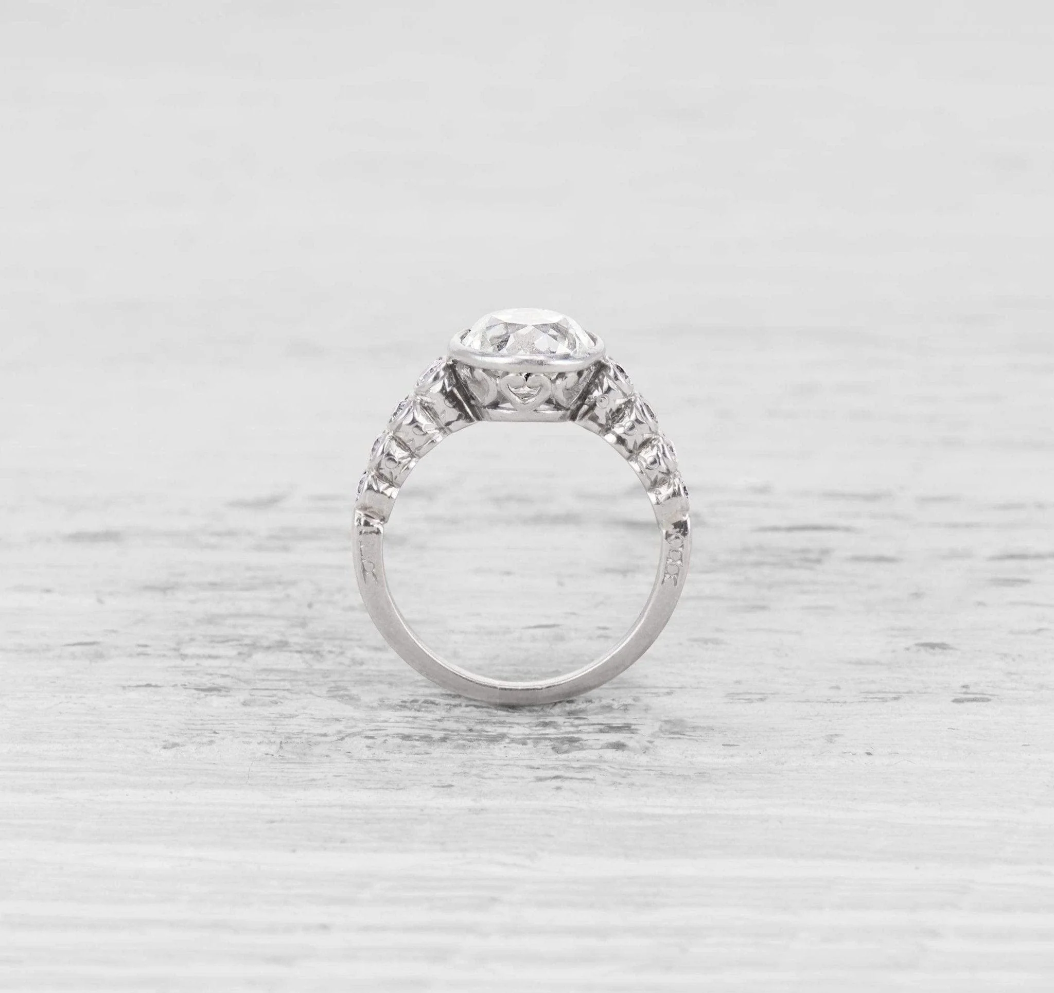 1.50 CARAT ART DECO DIAMOND ENGAGEMENT RING - Image 5