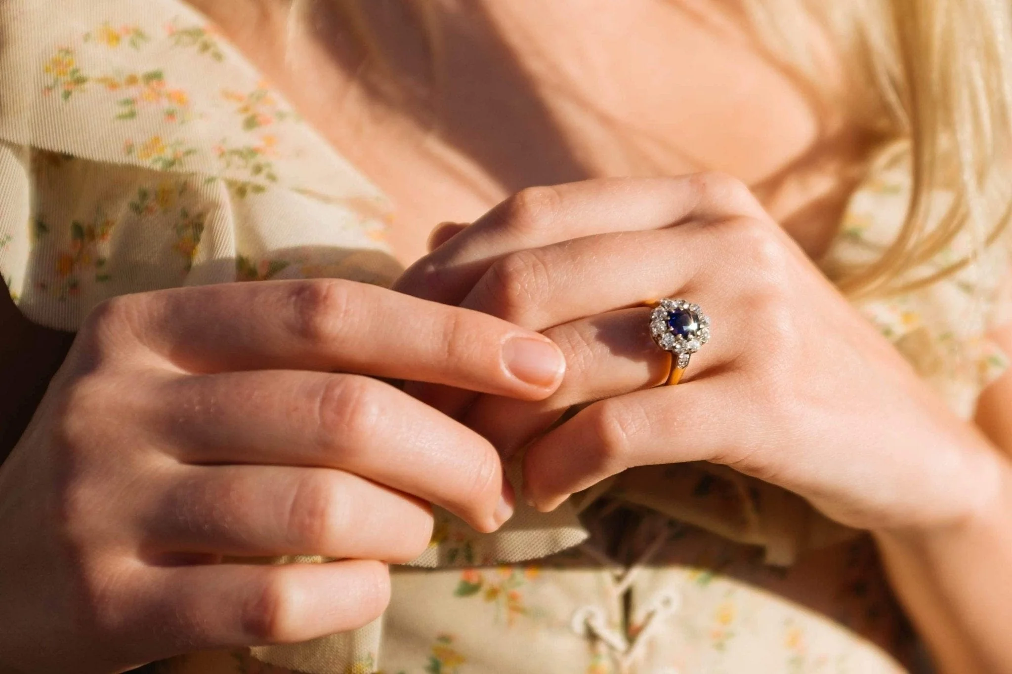 1.50 CARAT VICTORIAN AND DIAMOND CLUSTER ENGAGEMENT RING - Image 6
