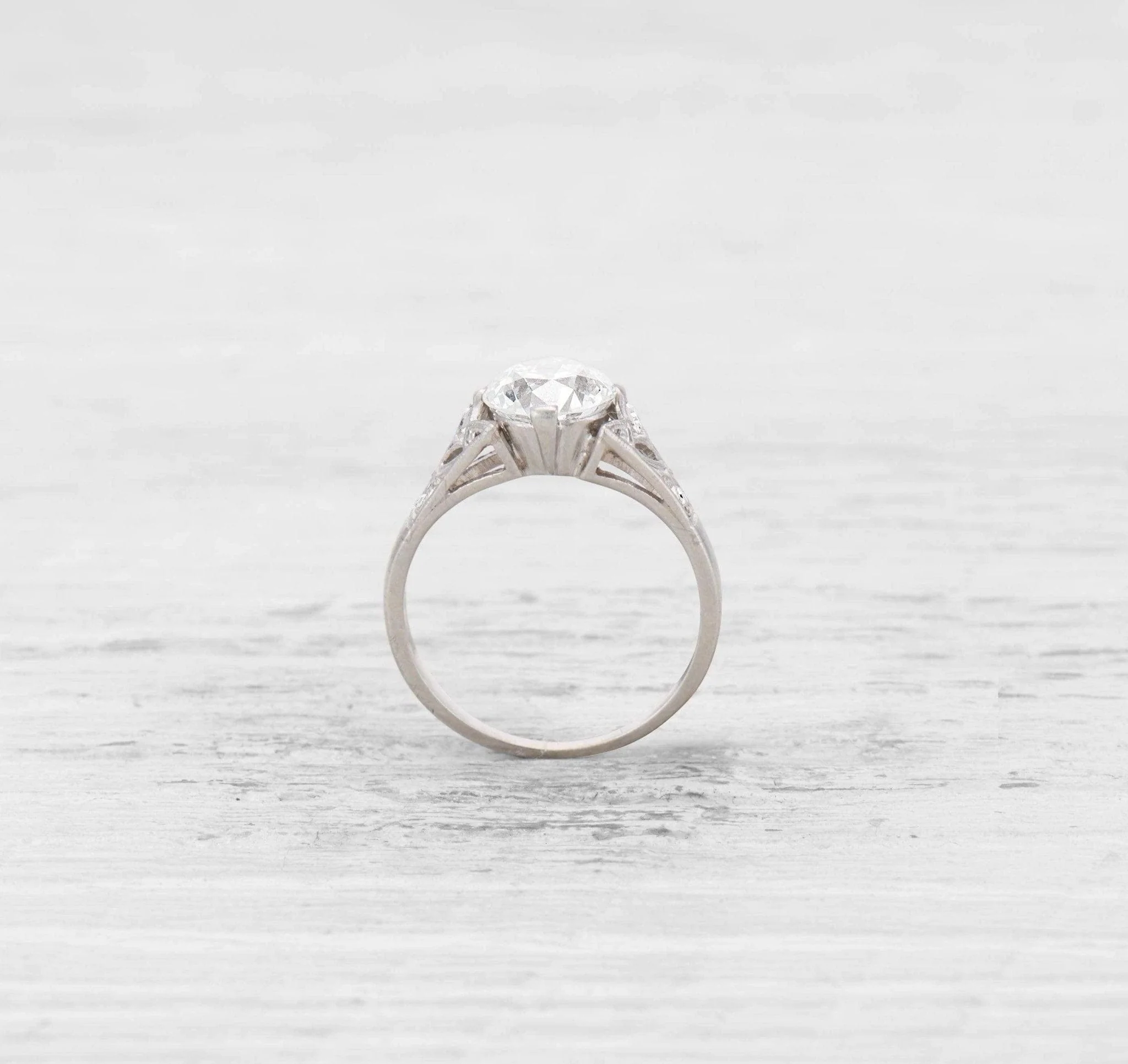 1.51 CARAT EARLY ART DECO DIAMOND ENGAGEMENT RING - Image 5