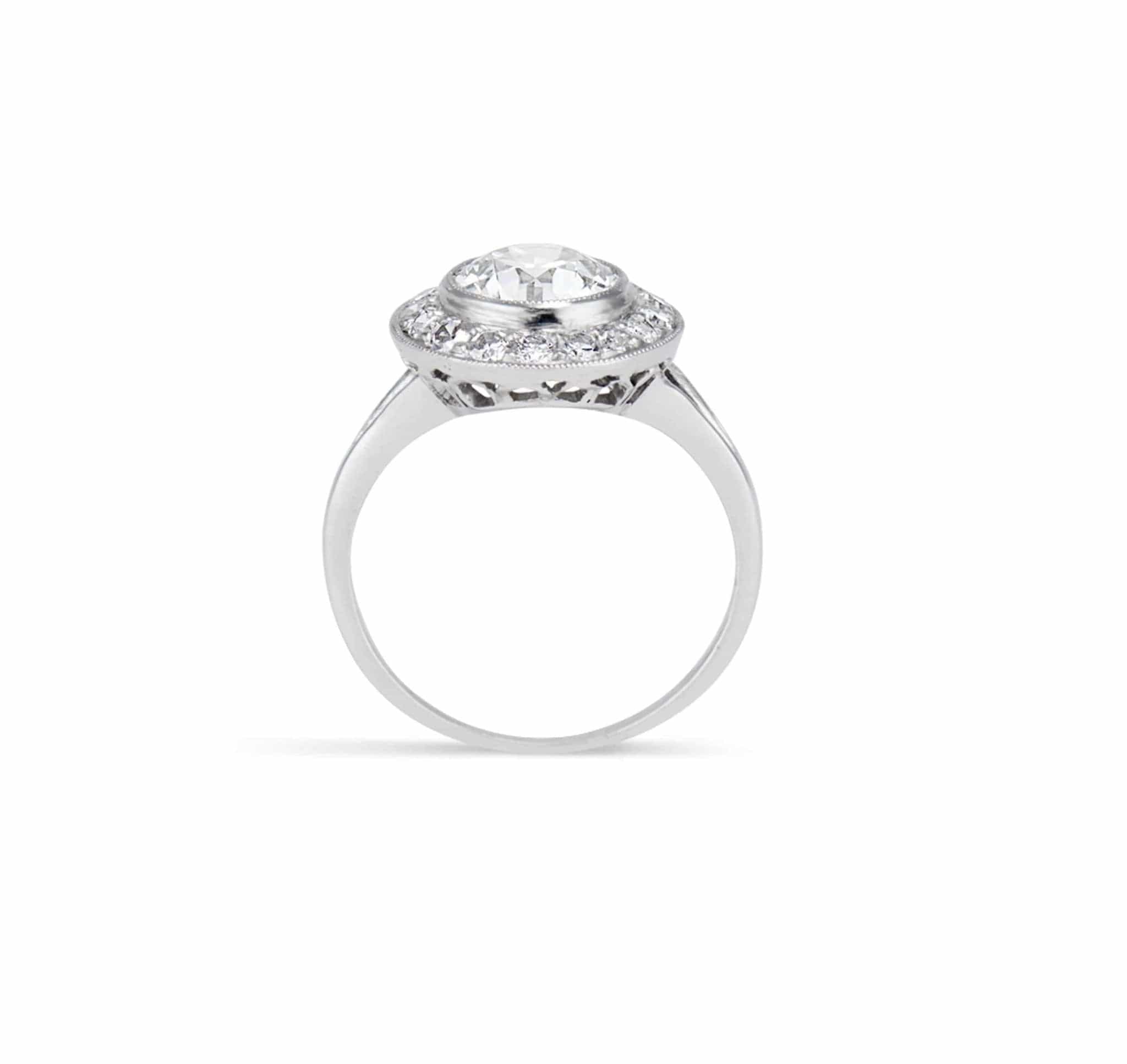 Art Deco 1.53 Carat Old European Cut Diamond Halo - Image 4