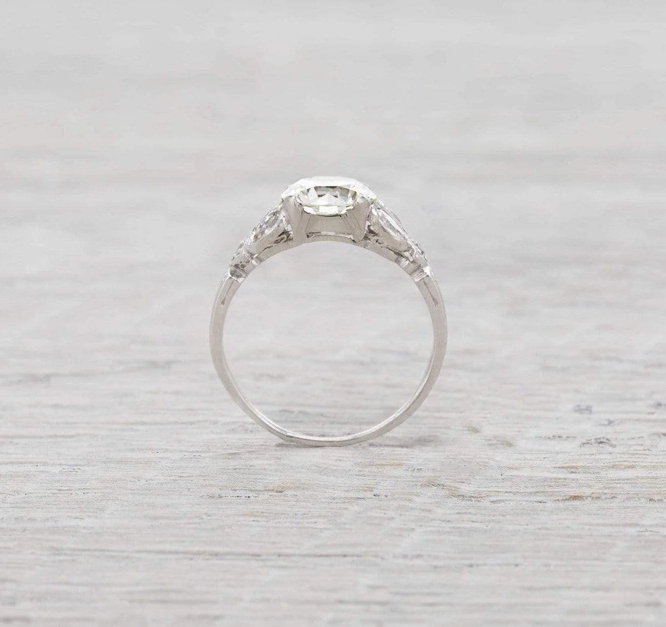 1.61 Carat Art Deco Diamond Engagement Ring - Image 4