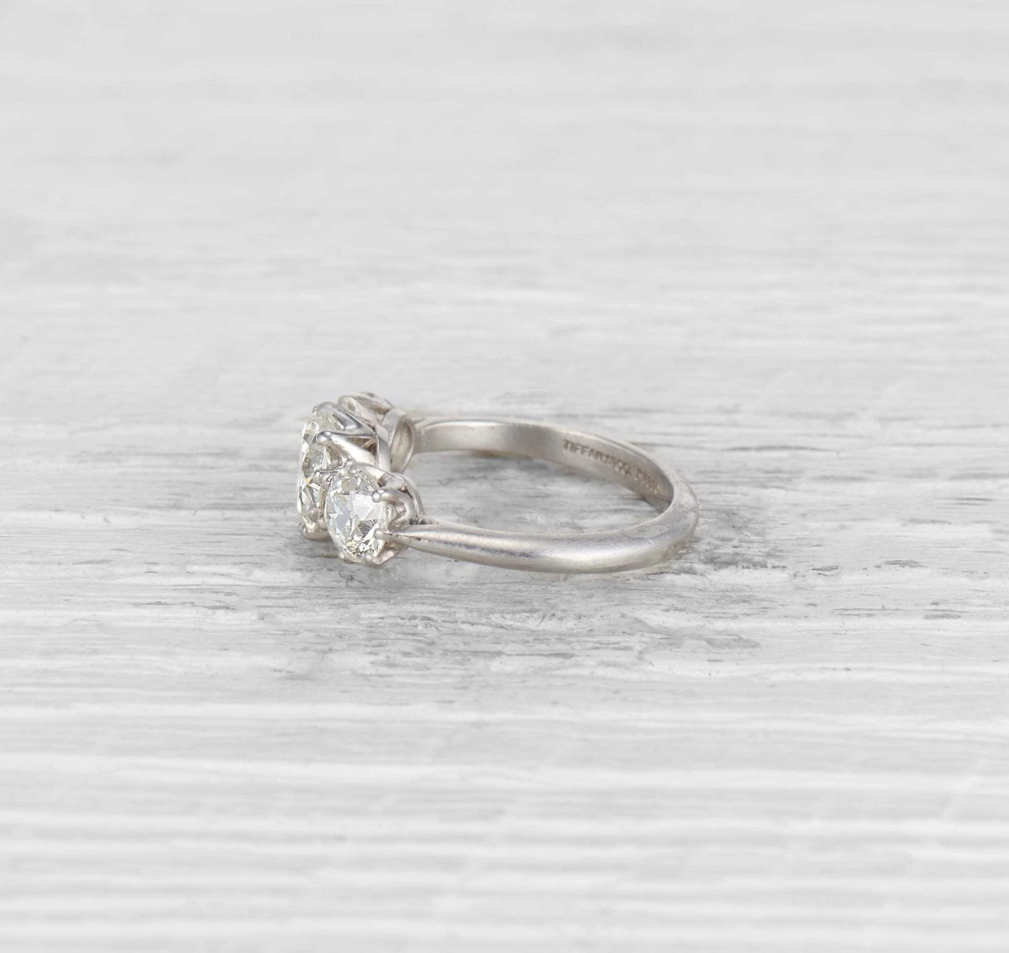 1.62 CARAT TIFFANY & CO. THREE STONE DIAMOND ENGAGEMENT RING - Image 3
