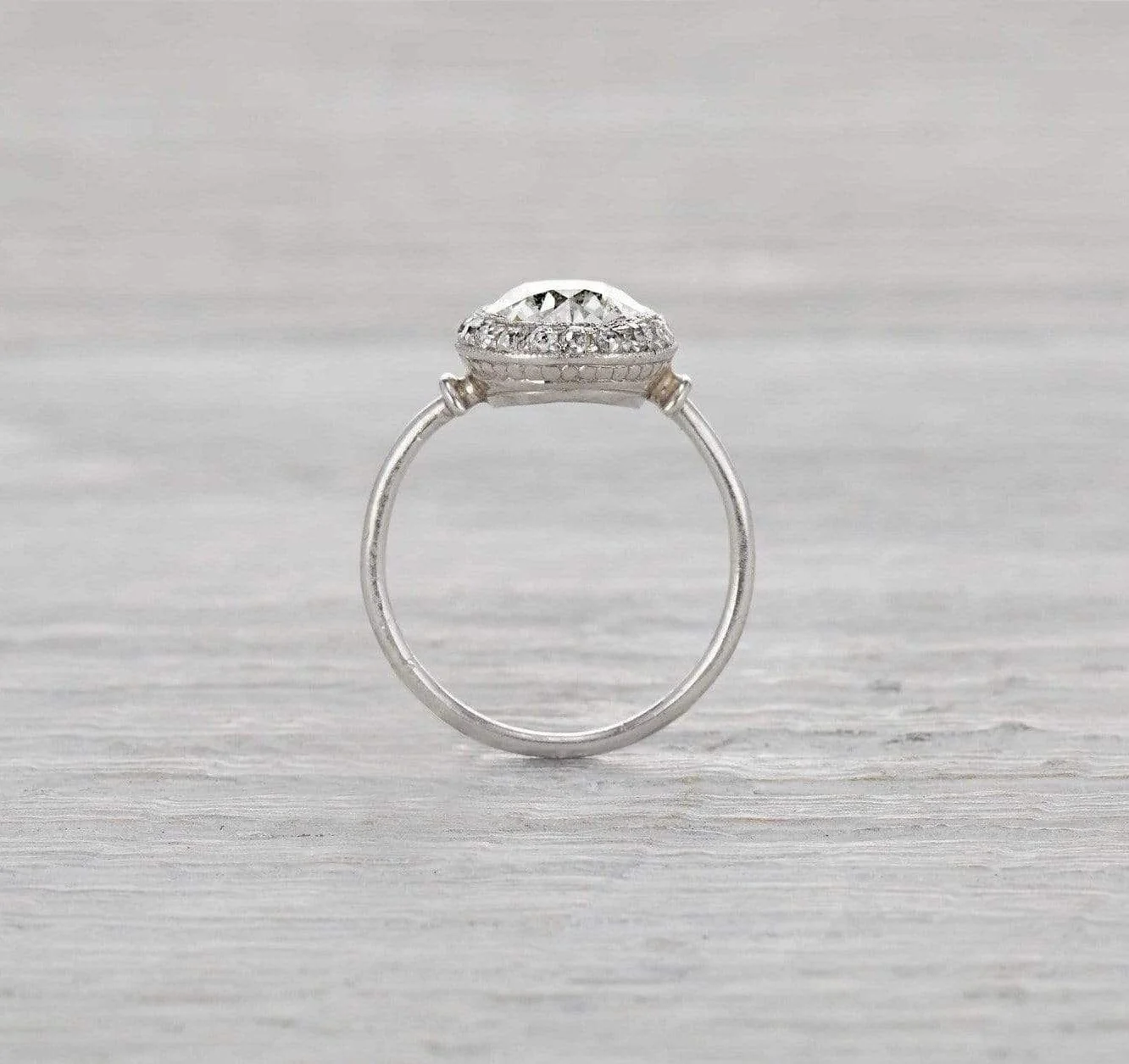1.70 Carat Art Deco Engagement Ring - Image 4