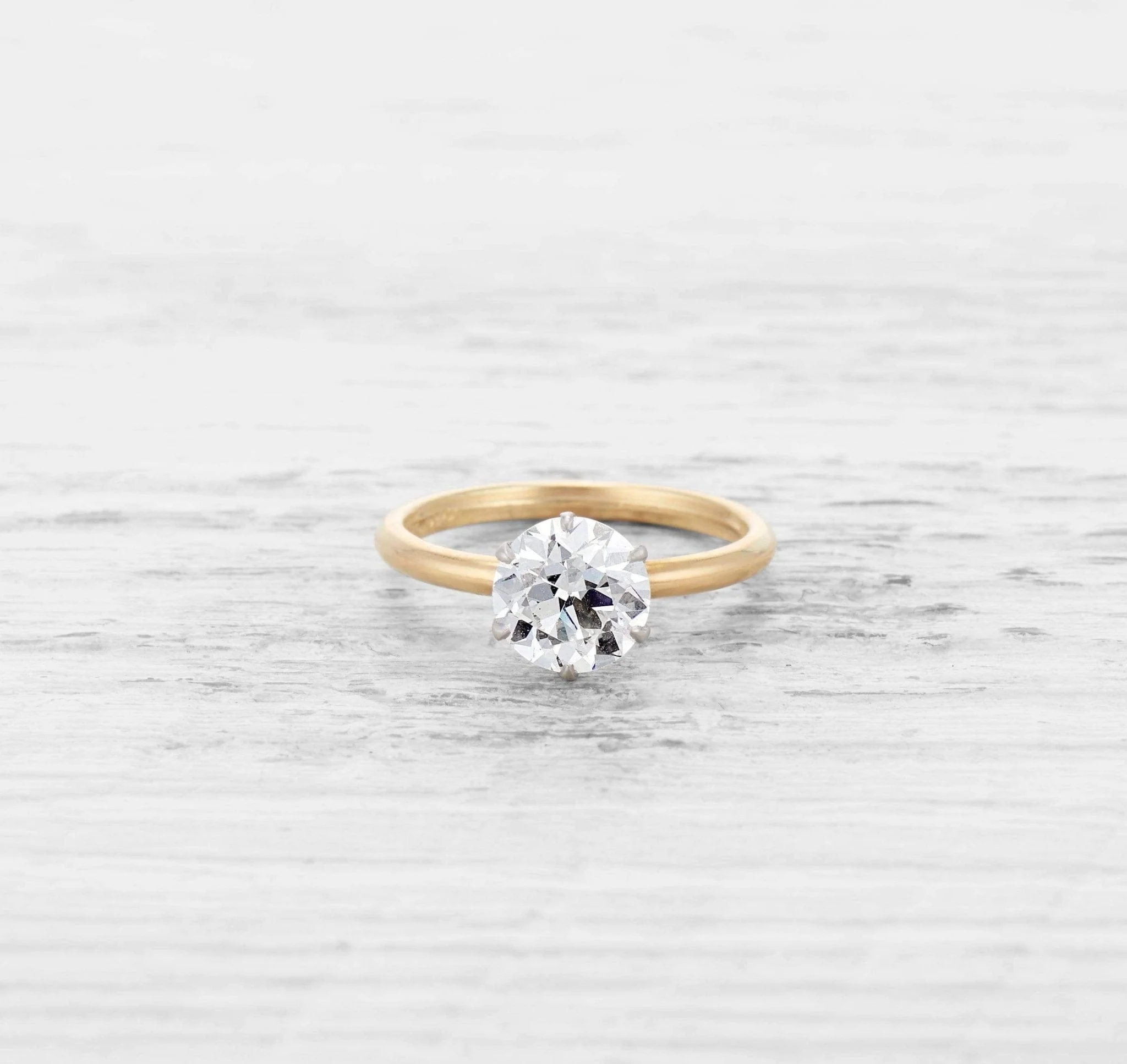 1.70 TIFFANY & CO ANTIQUE SOLITAIRE ENGAGEMENT RING - Image 2